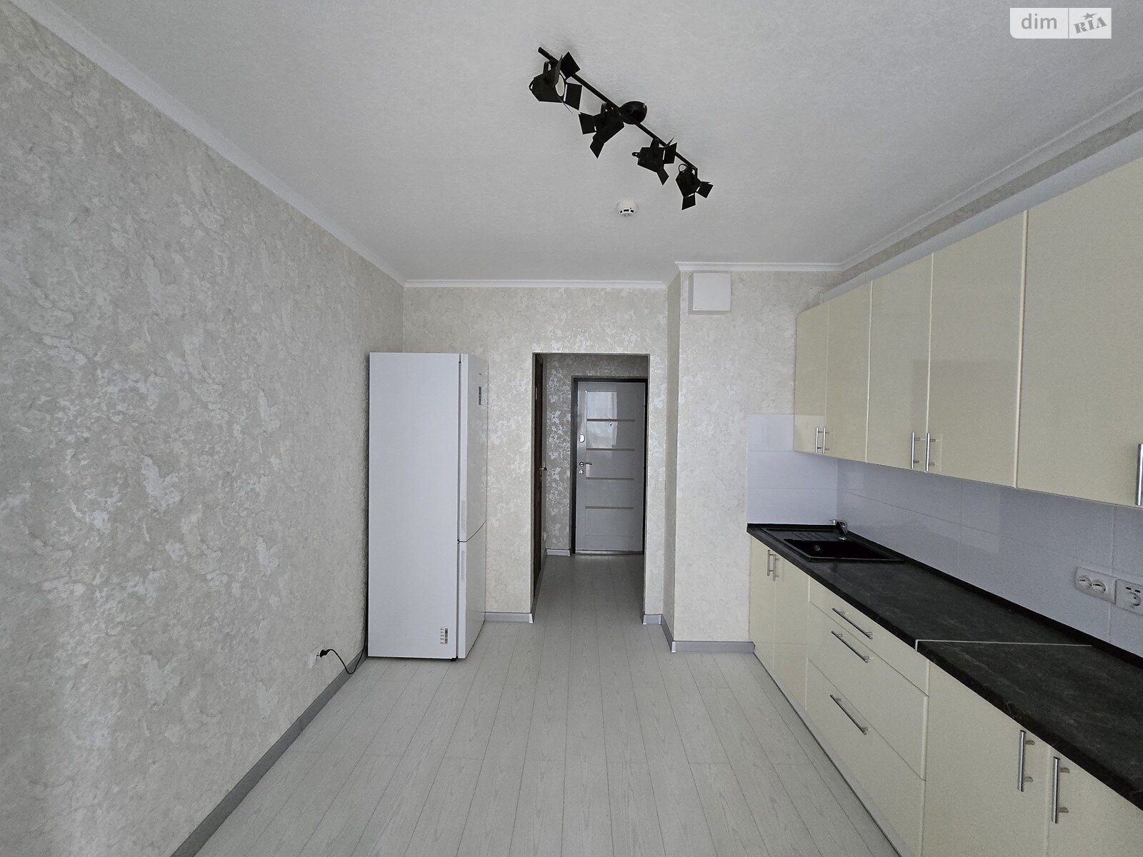 Продажа двухкомнатной квартиры в Киеве, на ул. Бориса Гмыри 14, район Дарницкий фото 1 Продажа двухкомнатной квартиры в Киеве, на ул. Бориса Гмыри 14, район Дарницкий фото 1