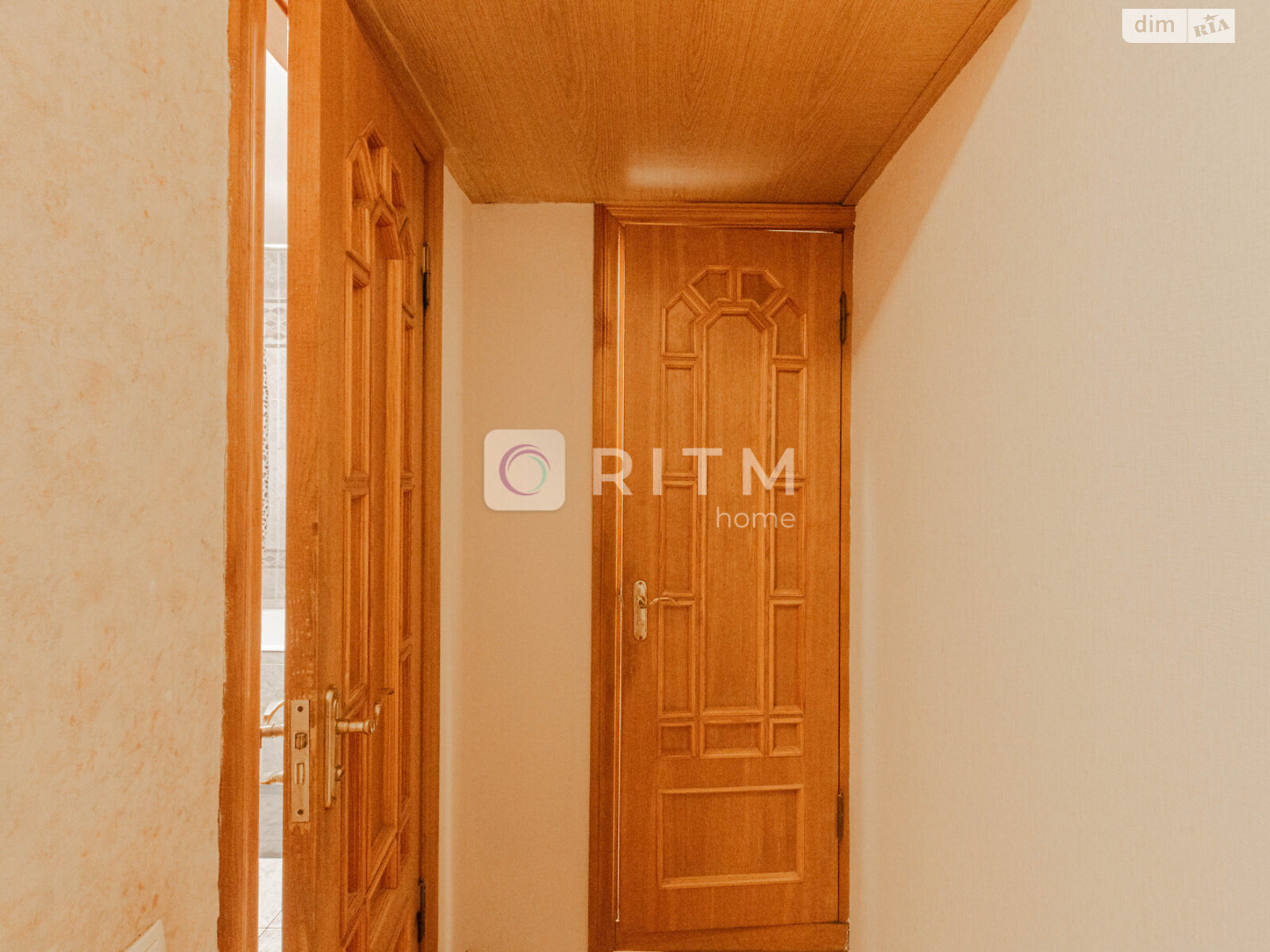 Продажа трехкомнатной квартиры в Киеве, на ул. Бориса Гмыри 15, район Дарницкий фото 1 Продажа трехкомнатной квартиры в Киеве, на ул. Бориса Гмыри 15, район Дарницкий фото 1