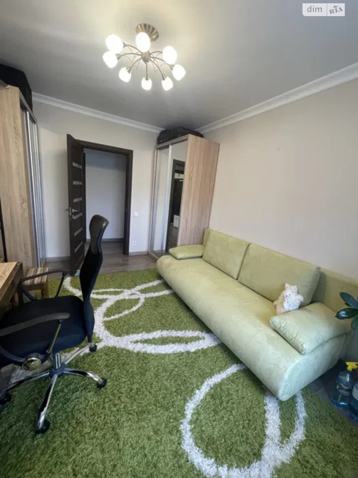Продажа трехкомнатной квартиры в Киеве, на ул. Бориса Гмыри 18, район Дарницкий фото 1 Продажа трехкомнатной квартиры в Киеве, на ул. Бориса Гмыри 18, район Дарницкий фото 1