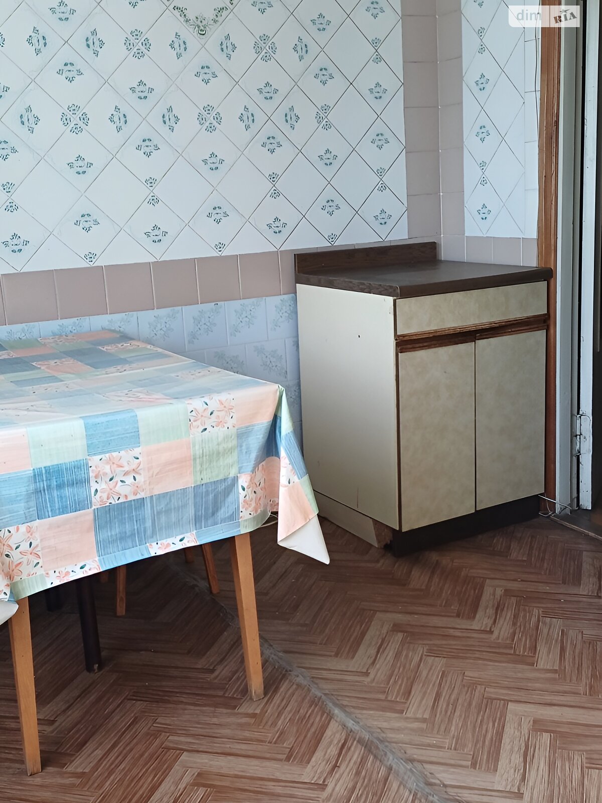 Продаж трикімнатної квартири в Києві, на вул. Бориспільська 49, район Дарницький фото 1 Продаж трикімнатної квартири в Києві, на вул. Бориспільська 49, район Дарницький фото 1