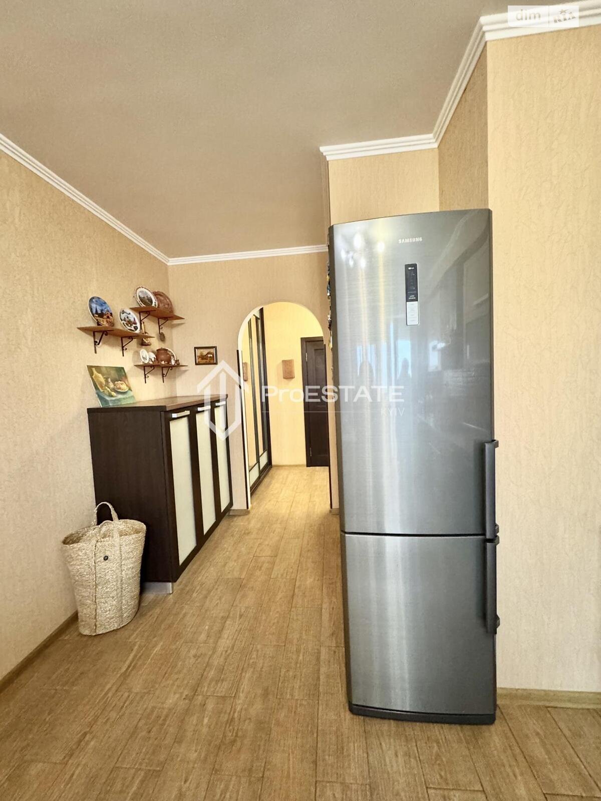 Продажа трехкомнатной квартиры в Киеве, на ул. Бориспольская 4, район Дарницкий фото 1 Продажа трехкомнатной квартиры в Киеве, на ул. Бориспольская 4, район Дарницкий фото 1