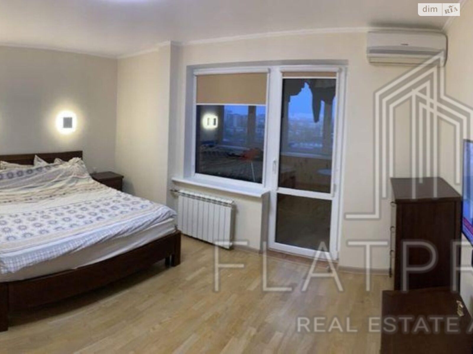 Продажа двухкомнатной квартиры в Киеве, на бул. Дарницкий 8, фото 1 Продажа двухкомнатной квартиры в Киеве, на бул. Дарницкий 8, фото 1