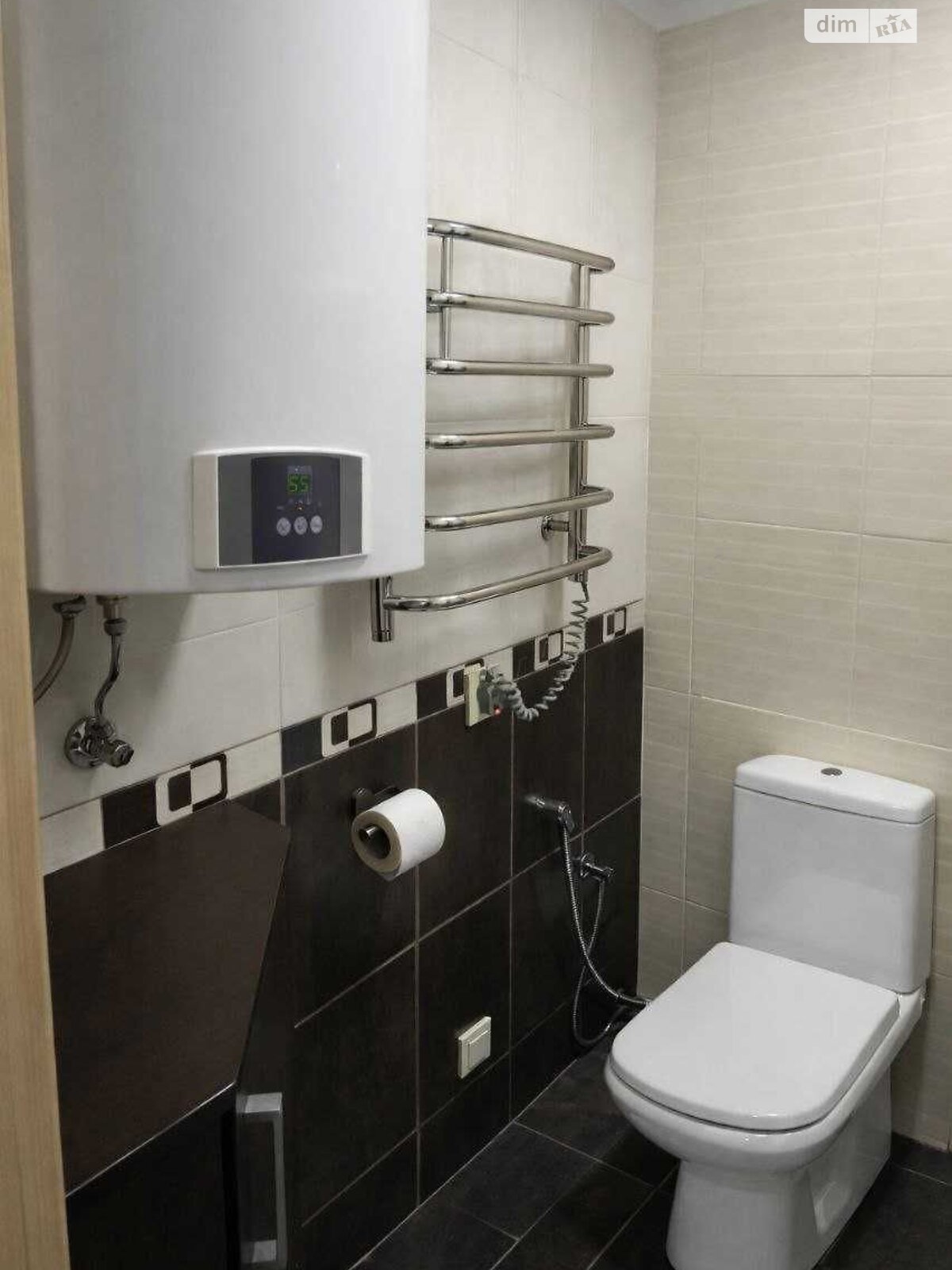 Продажа трехкомнатной квартиры в Киеве, на ул. Чавдар Елизаветы 13, район Дарницкий фото 1