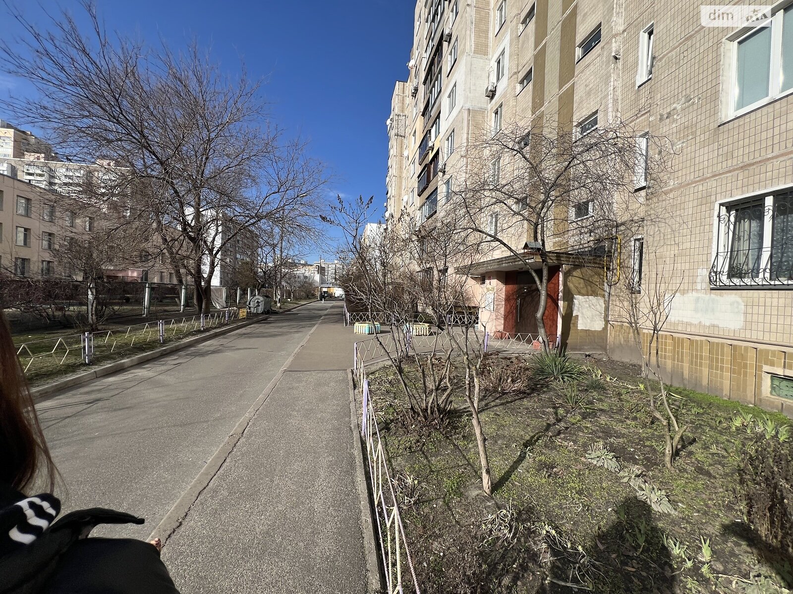 Продаж двокімнатної квартири в Києві, на вул. Драгоманова 42А, район Дарницький фото 1 Продаж двокімнатної квартири в Києві, на вул. Драгоманова 42А, район Дарницький фото 1