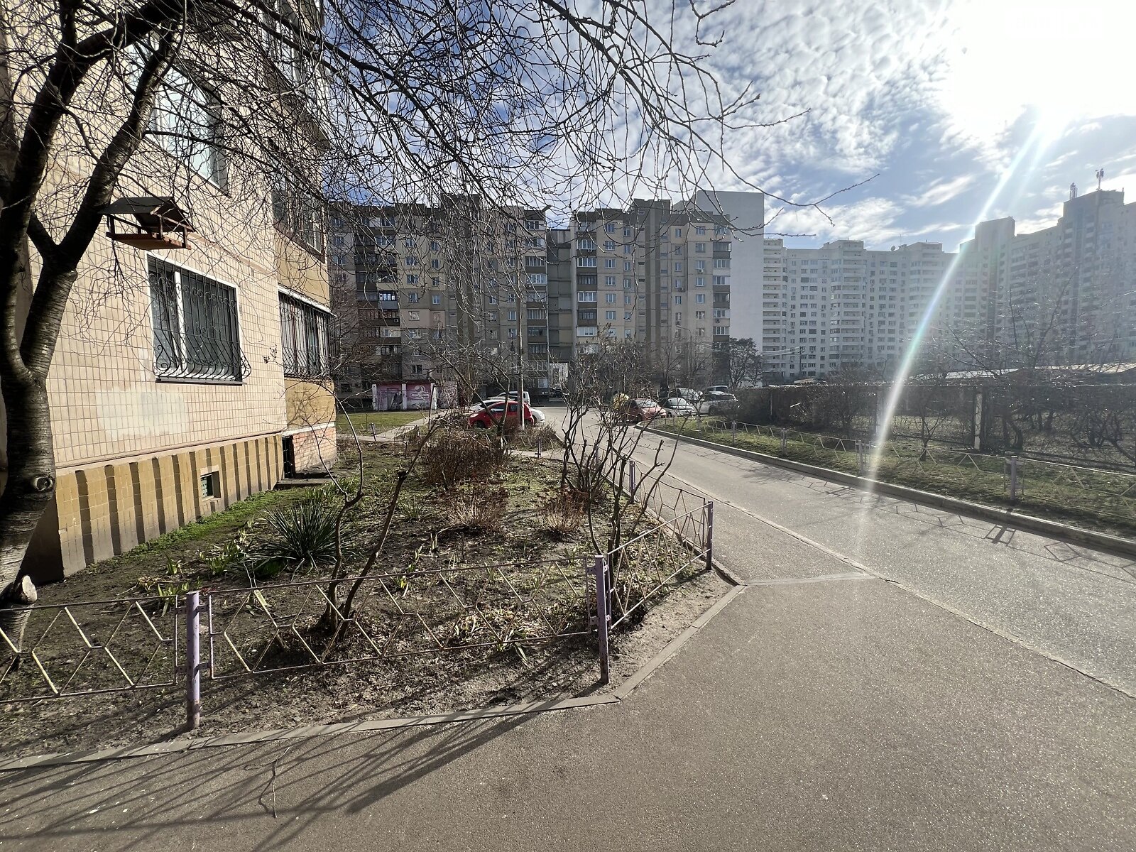 Продаж двокімнатної квартири в Києві, на вул. Драгоманова 42А, район Дарницький фото 1