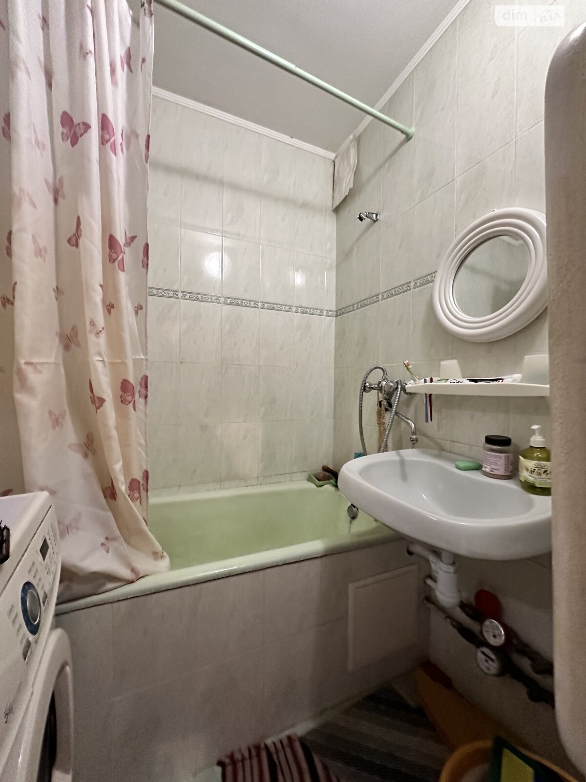 Продаж двокімнатної квартири в Києві, на вул. Драгоманова 42А, район Дарницький фото 1 Продаж двокімнатної квартири в Києві, на вул. Драгоманова 42А, район Дарницький фото 1