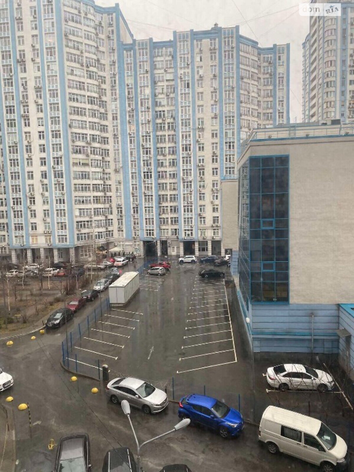 Продаж п`ятикімнатної квартири в Києві, на наб. Дніпровська 26Г, район Дарницький фото 1 Продаж п`ятикімнатної квартири в Києві, на наб. Дніпровська 26Г, район Дарницький фото 1