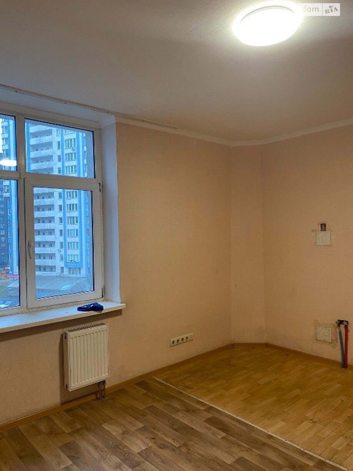 Продаж п`ятикімнатної квартири в Києві, на наб. Дніпровська 26Г, район Дарницький фото 1 Продаж п`ятикімнатної квартири в Києві, на наб. Дніпровська 26Г, район Дарницький фото 1