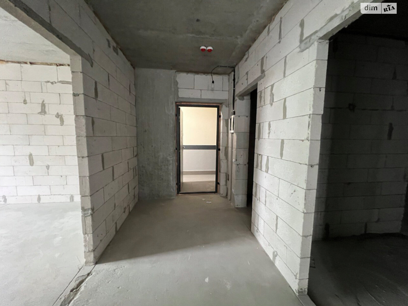 Продажа трехкомнатной квартиры в Киеве, на наб. Днепровская, район Дарницкий фото 1 Продажа трехкомнатной квартиры в Киеве, на наб. Днепровская, район Дарницкий фото 1