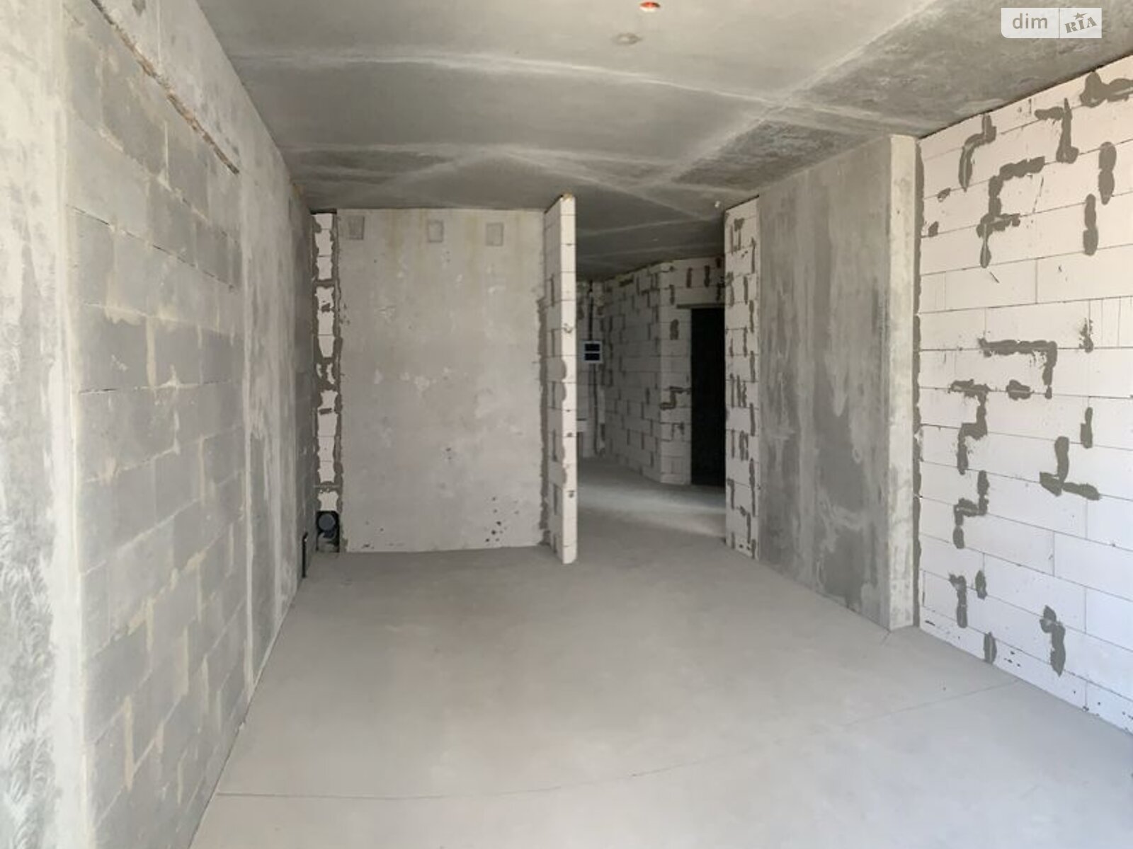 Продаж трикімнатної квартири в Києві, на наб. Дніпровська 4, район Дарницький фото 1 Продаж трикімнатної квартири в Києві, на наб. Дніпровська 4, район Дарницький фото 1