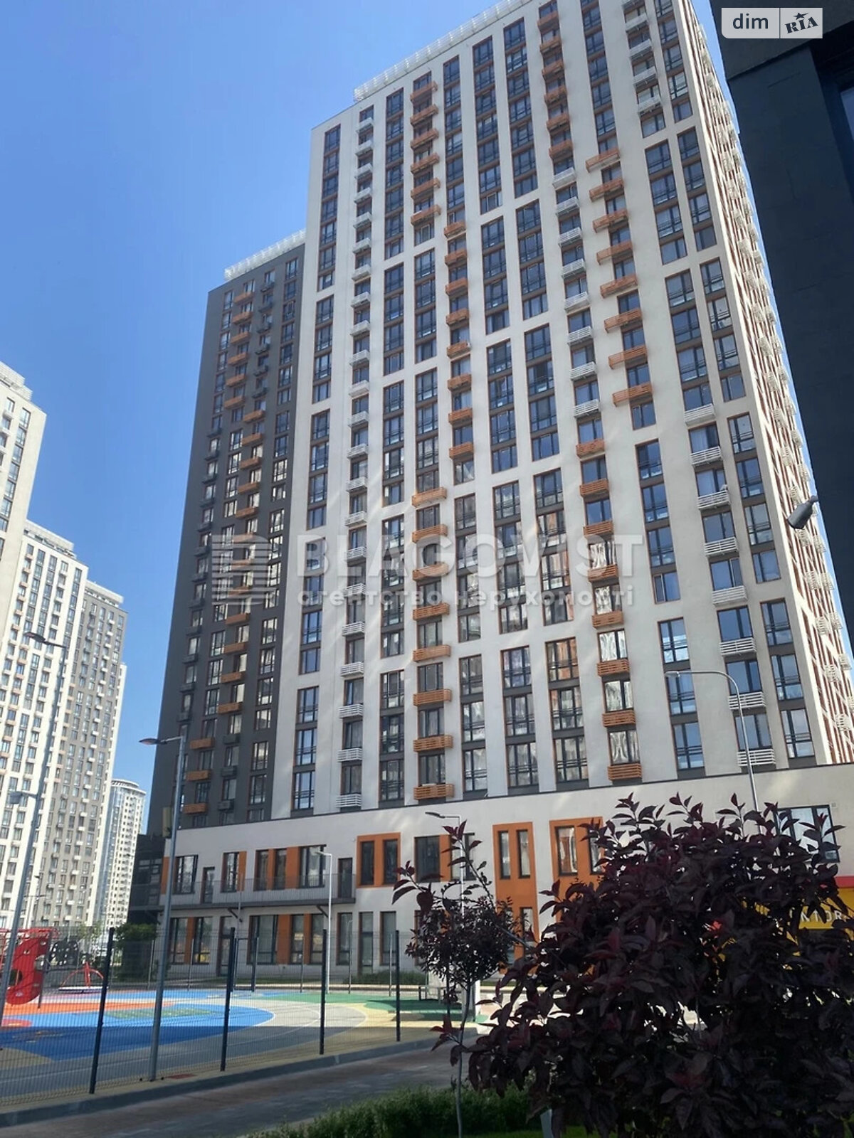 Продаж трикімнатної квартири в Києві, на наб. Дніпровська 18А, район Дарницький фото 1
