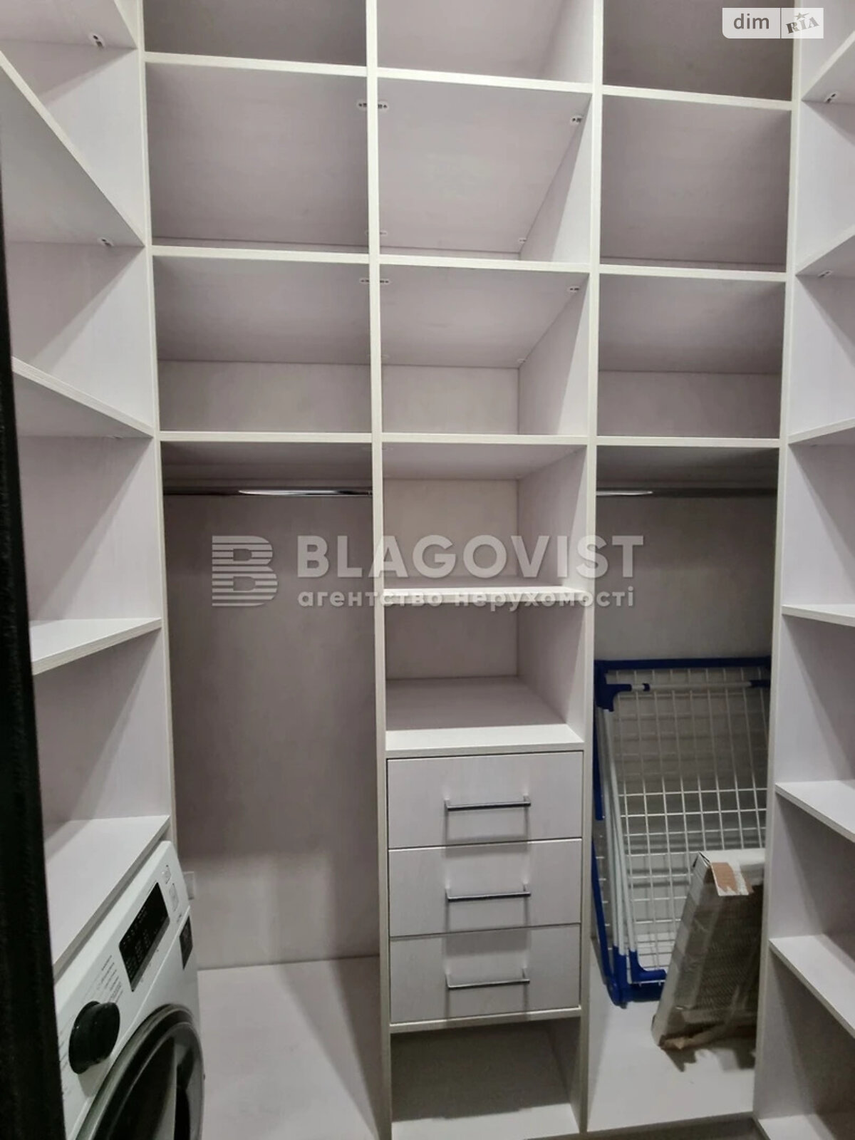 Продаж трикімнатної квартири в Києві, на наб. Дніпровська 18А, район Дарницький фото 1