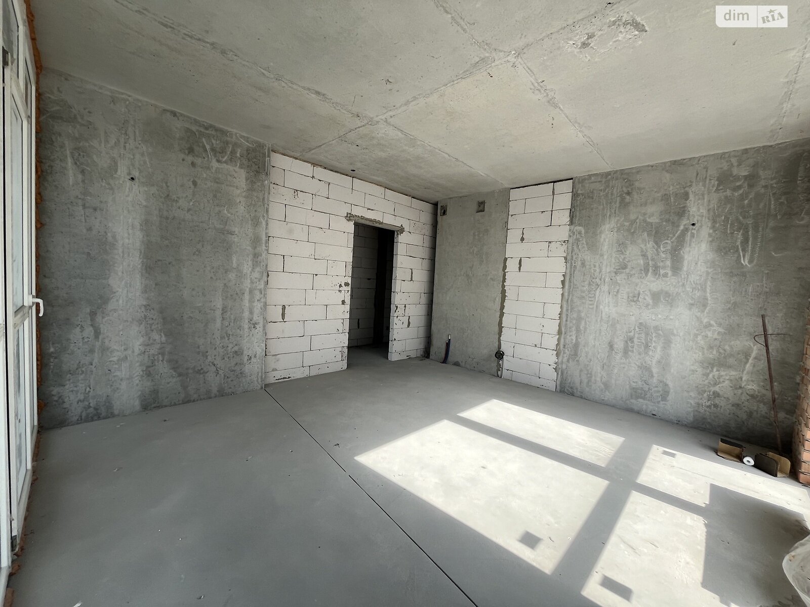 Продажа трехкомнатной квартиры в Киеве, на наб. Днепровская, район Дарницкий фото 1 Продажа трехкомнатной квартиры в Киеве, на наб. Днепровская, район Дарницкий фото 1
