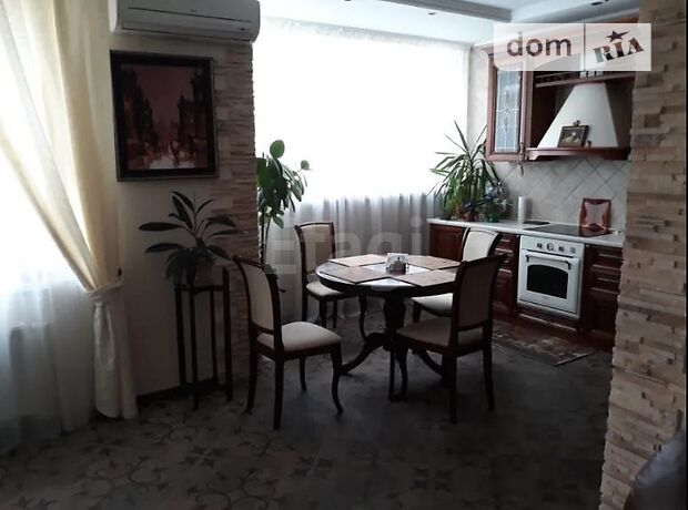 Продажа трехкомнатной квартиры в Киеве, на ул. Драгоманова 6, район Дарницкий фото 1 Продажа трехкомнатной квартиры в Киеве, на ул. Драгоманова 6, район Дарницкий фото 1