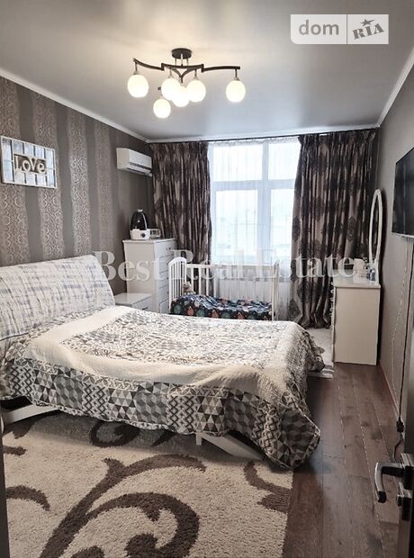Продажа двухкомнатной квартиры в Киеве, на ул. Драгоманова 40ж район Дарницкий фото 1