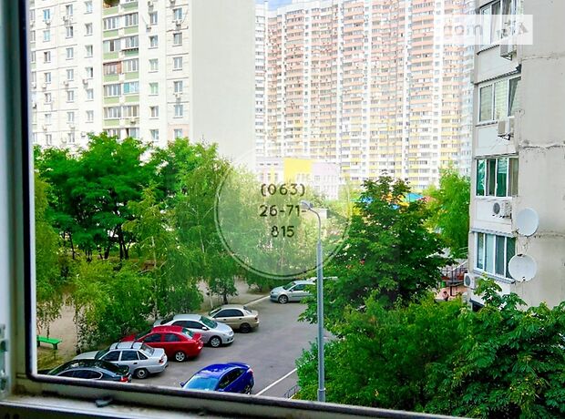 Продажа трехкомнатной квартиры в Киеве, на ул. Драгоманова 10, район Дарницкий фото 1 Продажа трехкомнатной квартиры в Киеве, на ул. Драгоманова 10, район Дарницкий фото 1