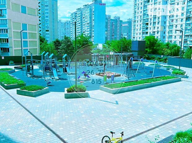 Продажа трехкомнатной квартиры в Киеве, на ул. Драгоманова 10, район Дарницкий фото 1 Продажа трехкомнатной квартиры в Киеве, на ул. Драгоманова 10, район Дарницкий фото 1