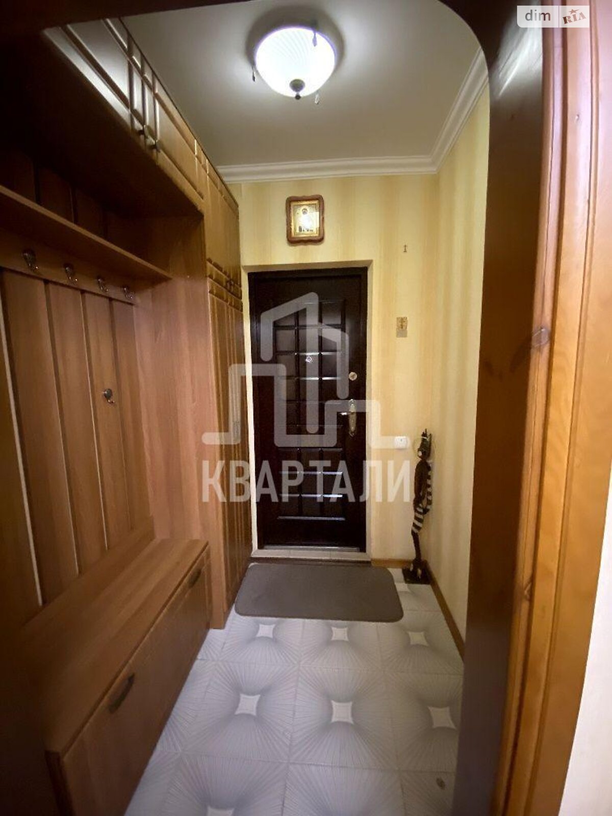 Продаж трикімнатної квартири в Києві, на вул. Драгоманова 1Г, район Дарницький фото 1