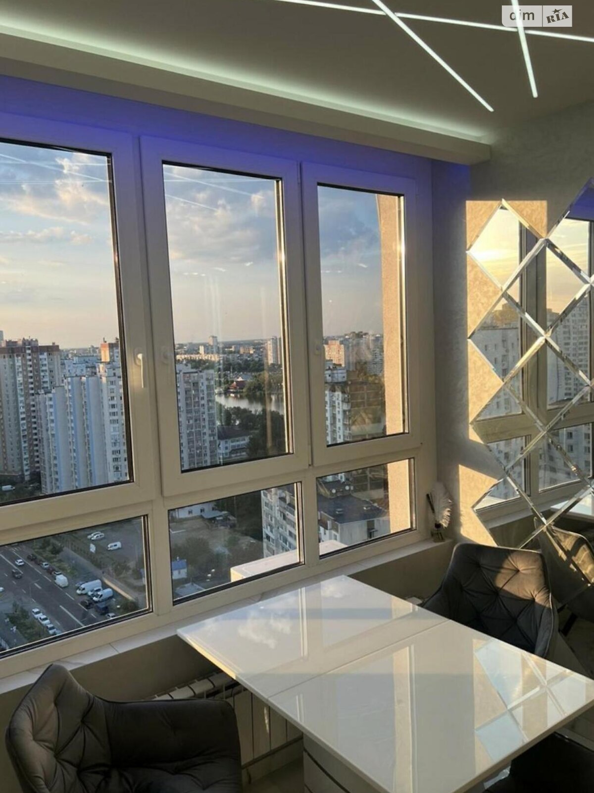 Продажа двухкомнатной квартиры в Киеве, на ул. Драгоманова 10, район Дарницкий фото 1 Продажа двухкомнатной квартиры в Киеве, на ул. Драгоманова 10, район Дарницкий фото 1