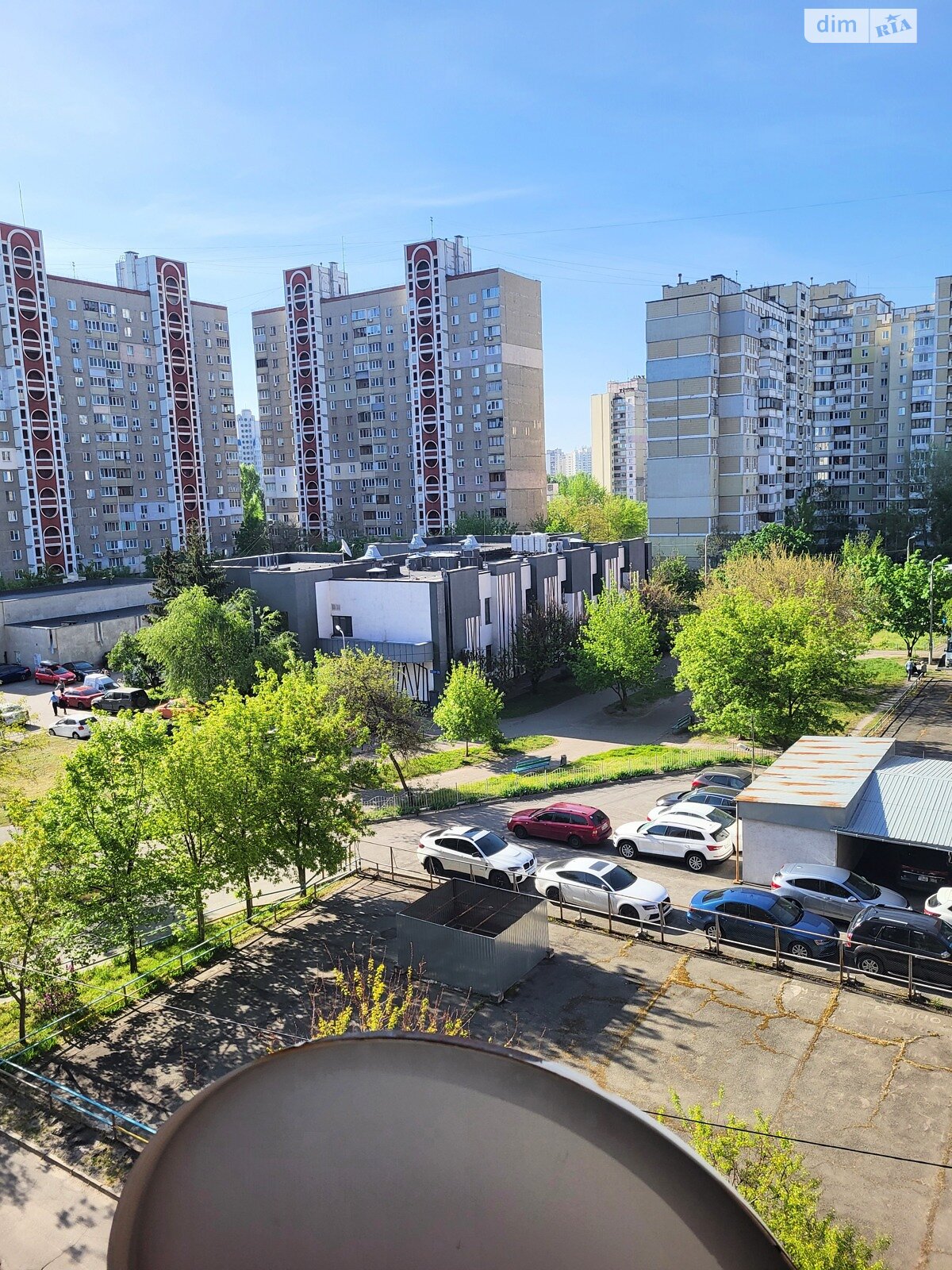 Продажа трехкомнатной квартиры в Киеве, на ул. Драгоманова 17, район Дарницкий фото 1 Продажа трехкомнатной квартиры в Киеве, на ул. Драгоманова 17, район Дарницкий фото 1