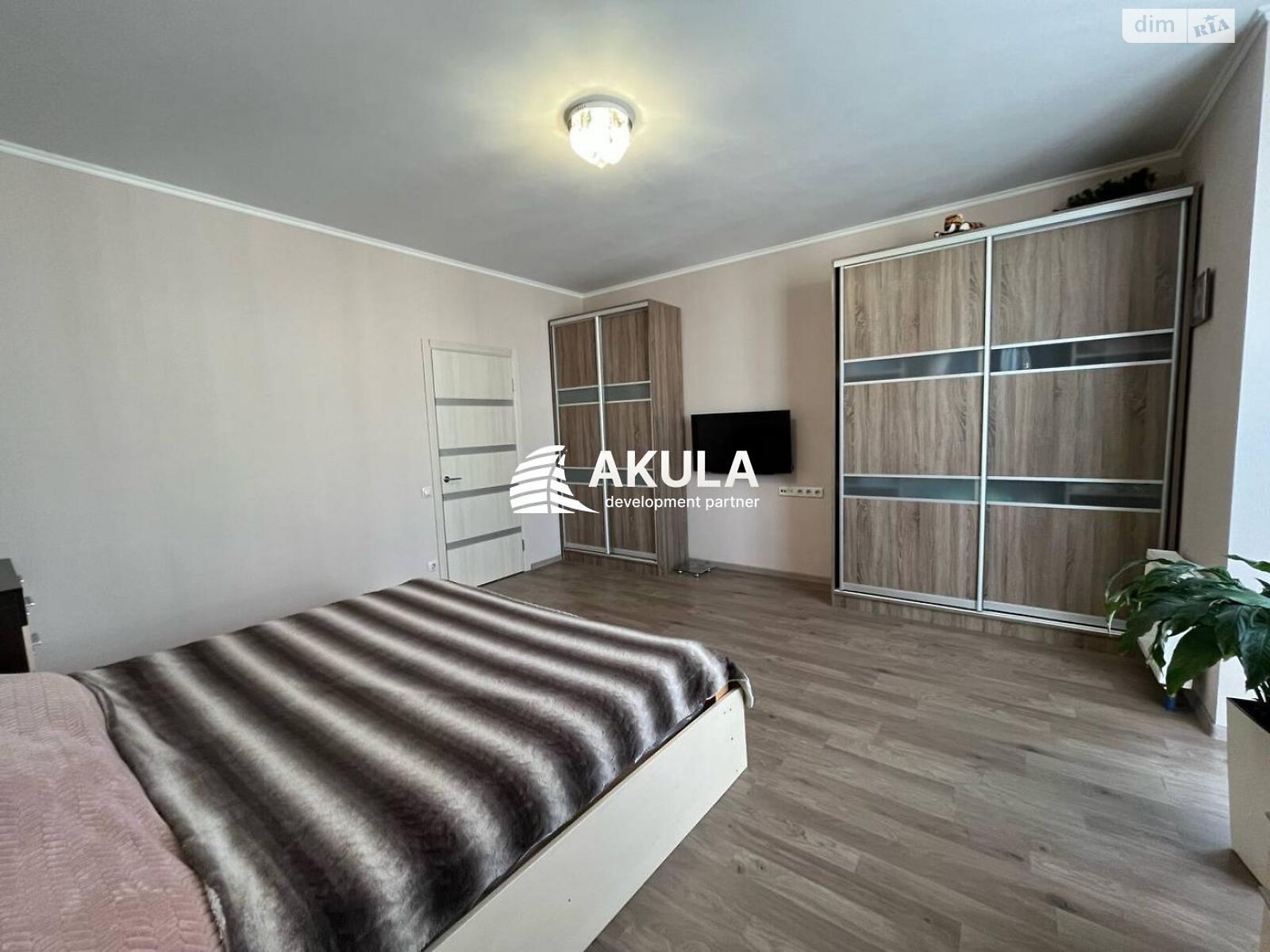 Продажа однокомнатной квартиры в Киеве, на ул. Драгоманова, район Дарницкий фото 1 Продажа однокомнатной квартиры в Киеве, на ул. Драгоманова, район Дарницкий фото 1