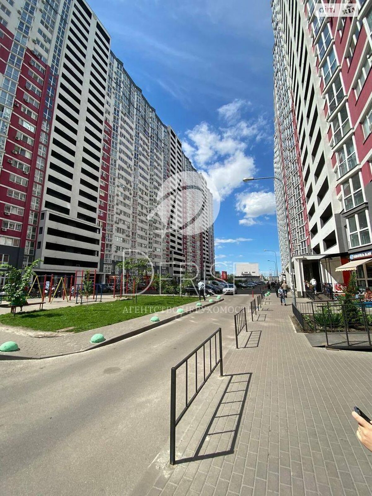 Продажа однокомнатной квартиры в Киеве, на ул. Драгоманова 2А, район Дарницкий фото 1 Продажа однокомнатной квартиры в Киеве, на ул. Драгоманова 2А, район Дарницкий фото 1