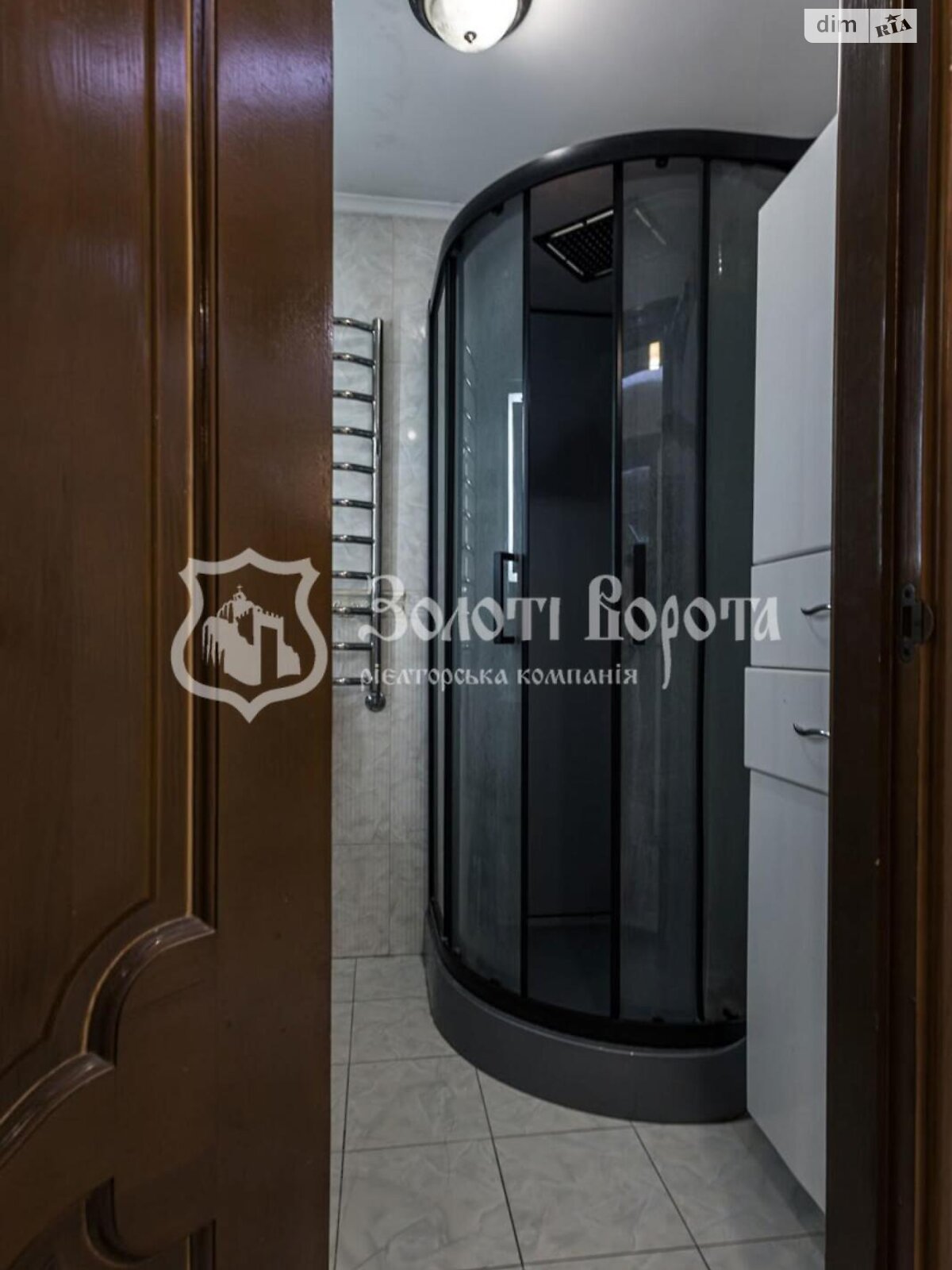 Продажа трехкомнатной квартиры в Киеве, на ул. Драгоманова 5, район Дарницкий фото 1