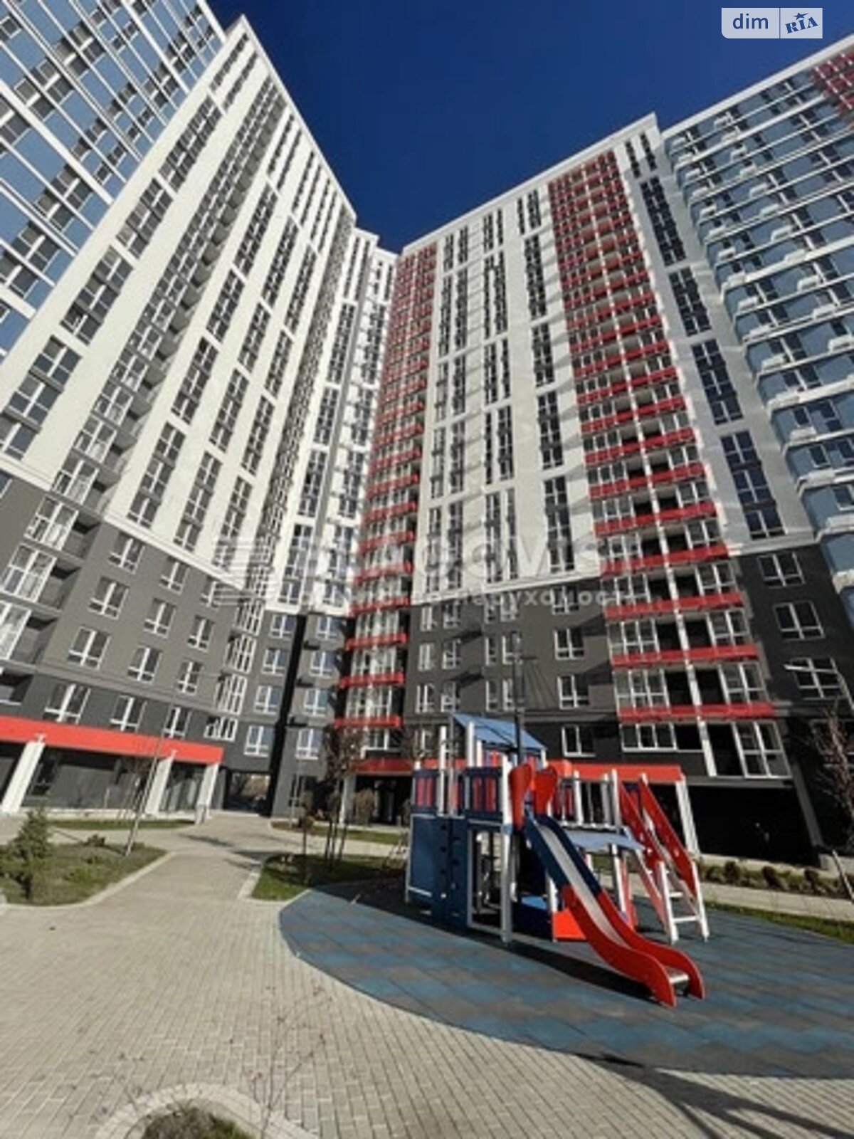 Продажа трехкомнатной квартиры в Киеве, на ул. Глеба Бабича 8Б, район Дарницкий фото 1 Продажа трехкомнатной квартиры в Киеве, на ул. Глеба Бабича 8Б, район Дарницкий фото 1