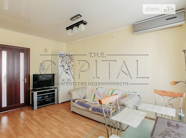 Продажа трехкомнатной квартиры в Киеве, на ул. Горловская 220 район Дарницкий фото 1 Продажа трехкомнатной квартиры в Киеве, на ул. Горловская 220 район Дарницкий фото 1