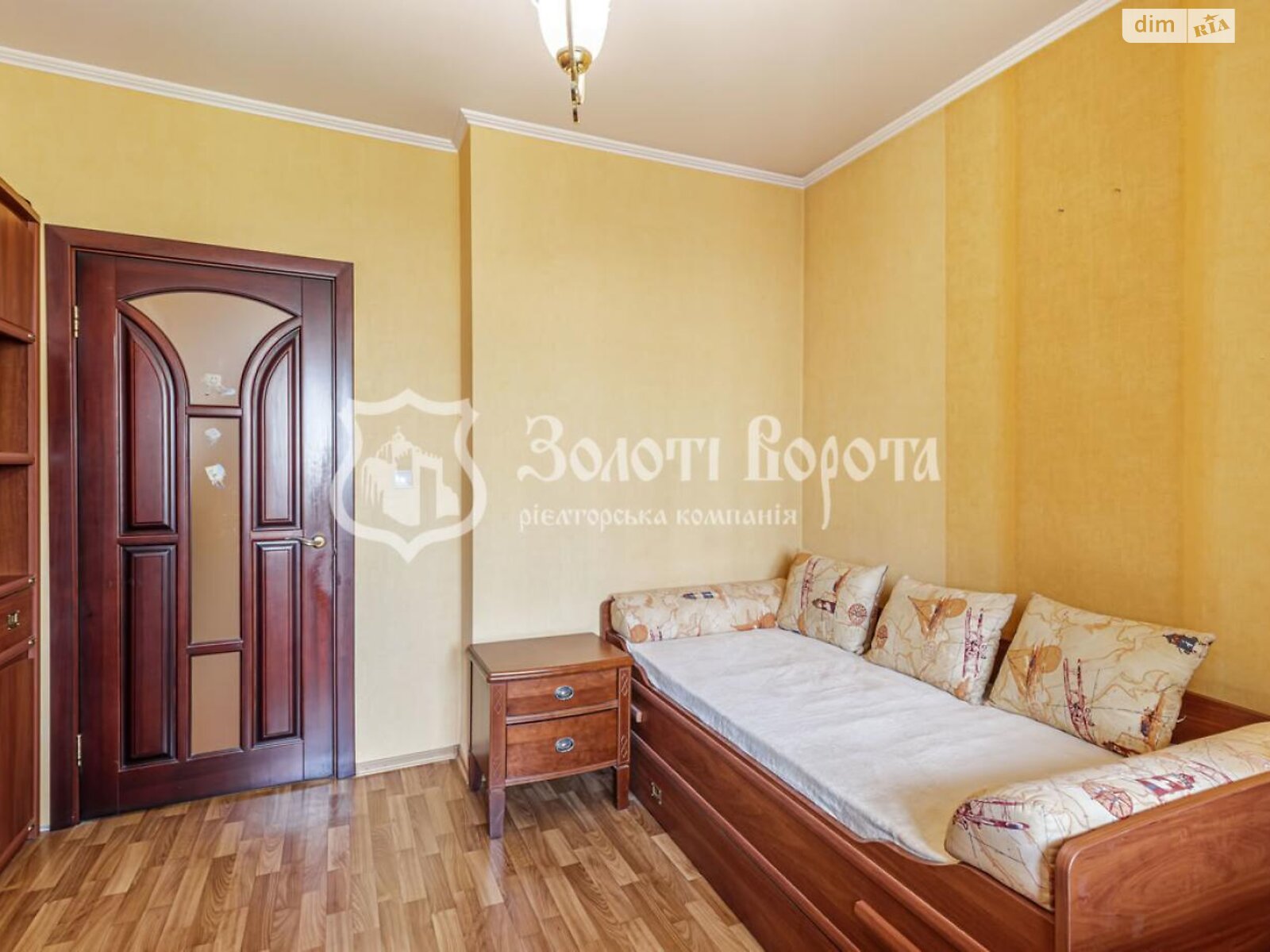 Продажа трехкомнатной квартиры в Киеве, на шоссе Харьковское 174Б, район Дарницкий фото 1 Продажа трехкомнатной квартиры в Киеве, на шоссе Харьковское 174Б, район Дарницкий фото 1