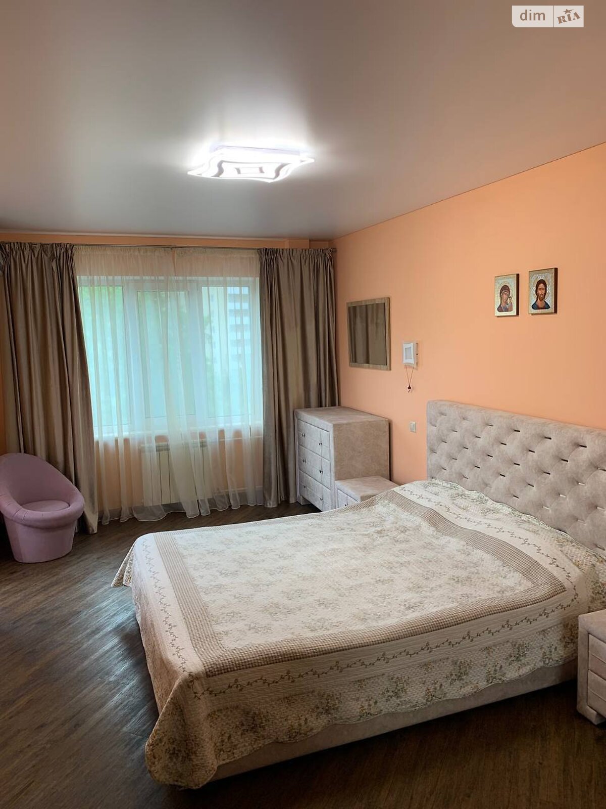 Продажа трехкомнатной квартиры в Киеве, на шоссе Харьковское 56, район Дарницкий фото 1 Продажа трехкомнатной квартиры в Киеве, на шоссе Харьковское 56, район Дарницкий фото 1