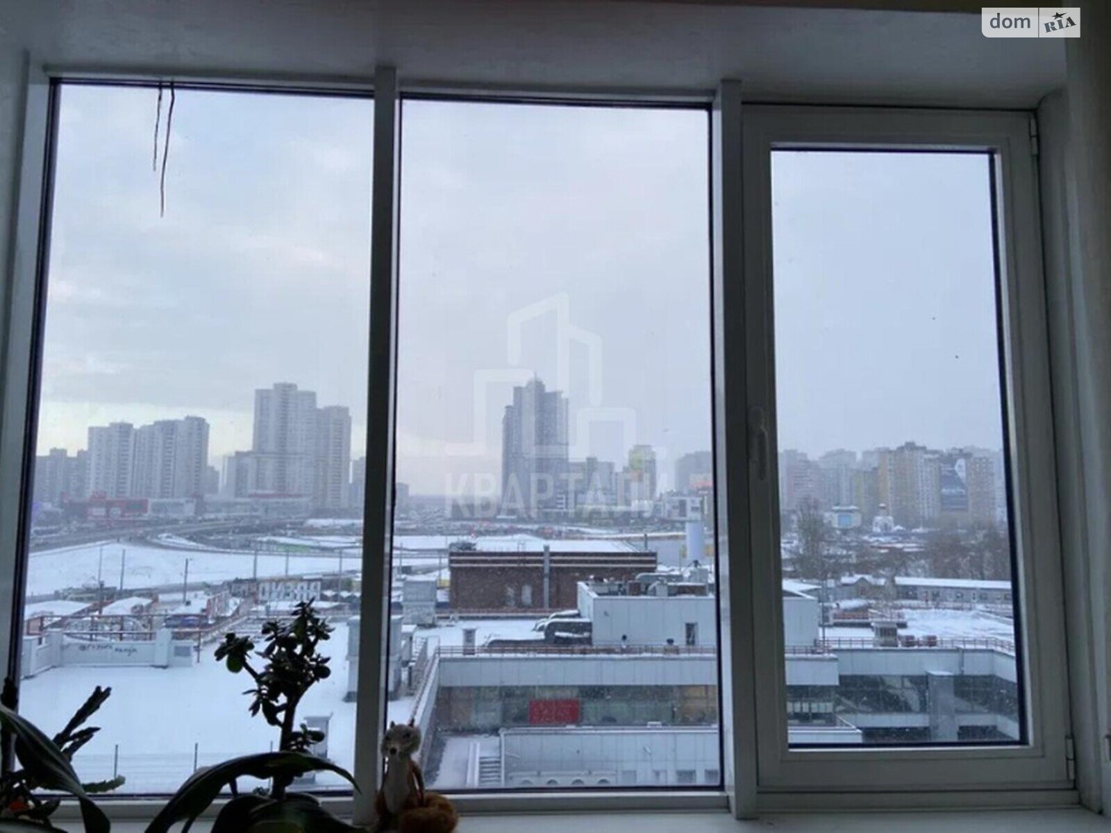 Продажа трехкомнатной квартиры в Киеве, на ул. Срибнокильская 3Б, район Дарницкий фото 1