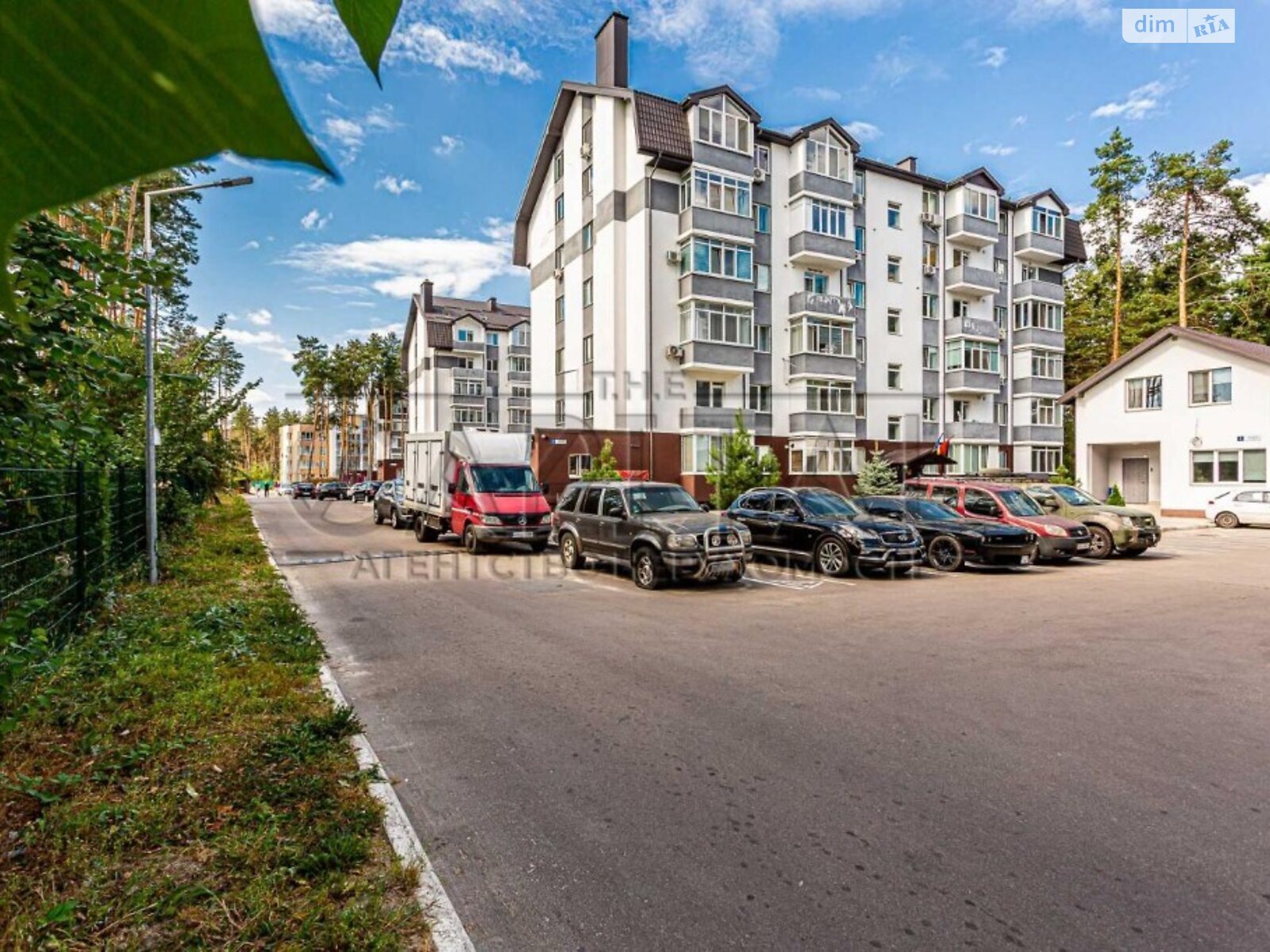 Продажа трехкомнатной квартиры в Киеве, на ул. Идейная, район Дарницкий фото 1 Продажа трехкомнатной квартиры в Киеве, на ул. Идейная, район Дарницкий фото 1
