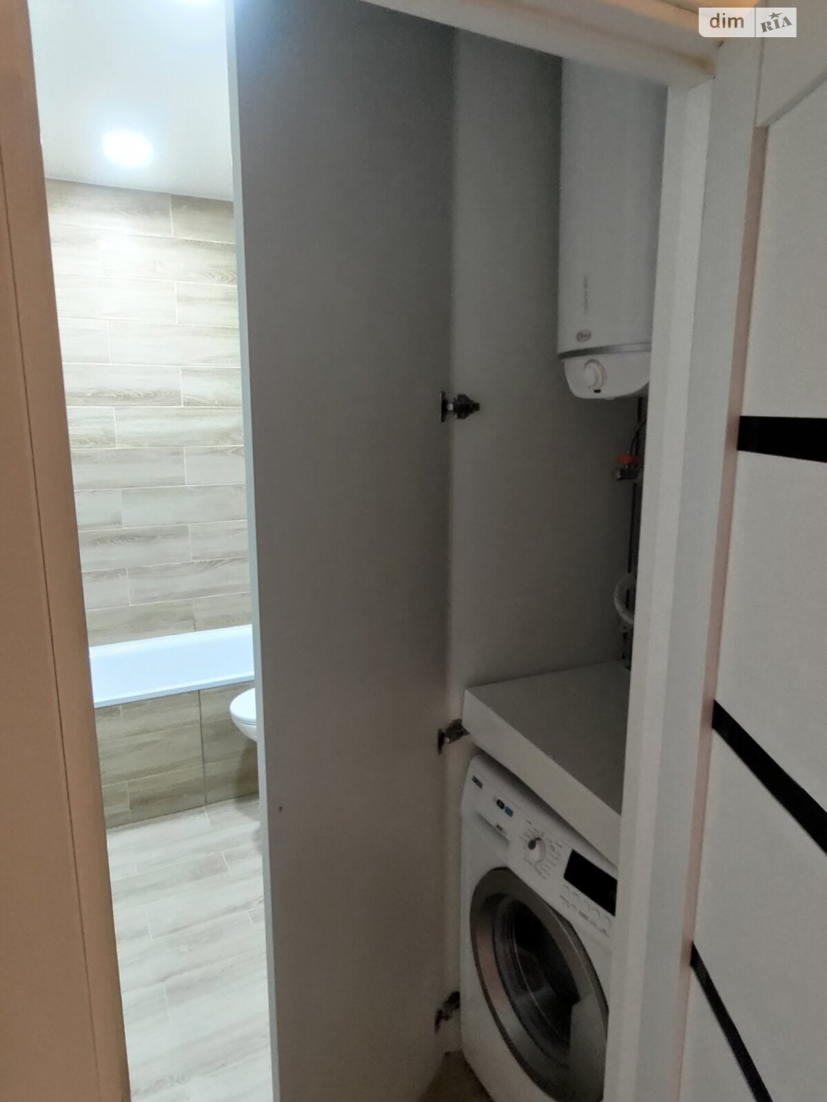 Продаж однокімнатної квартири в Києві, на вул. Кам'янська 127А, район Дарницький фото 1 Продаж однокімнатної квартири в Києві, на вул. Кам'янська 127А, район Дарницький фото 1
