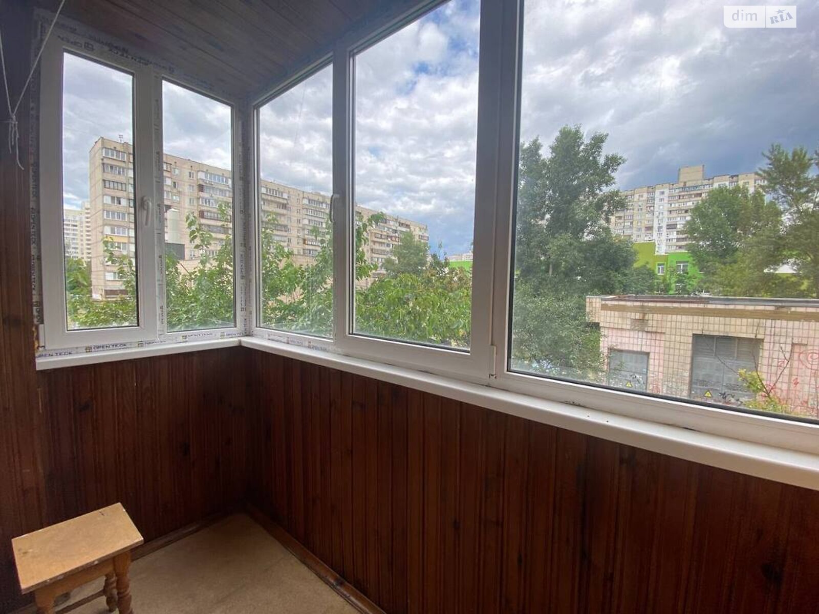 Продажа трехкомнатной квартиры в Киеве, на ул. Лариси Руденко 13, район Дарницкий фото 1 Продажа трехкомнатной квартиры в Киеве, на ул. Лариси Руденко 13, район Дарницкий фото 1