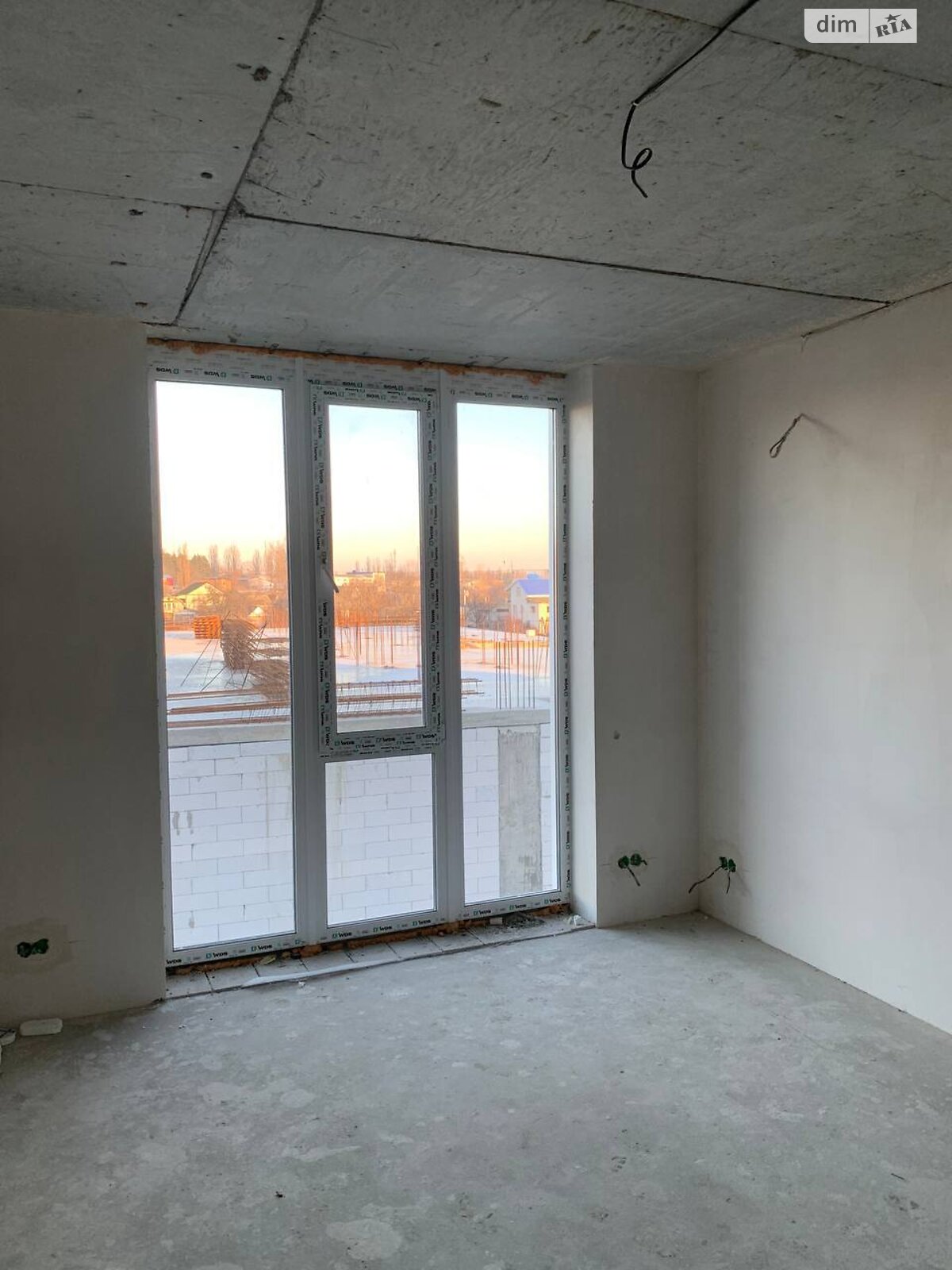 Продаж однокімнатної квартири в Києві, на вул. Лугова 56А, район Дарницький фото 1 Продаж однокімнатної квартири в Києві, на вул. Лугова 56А, район Дарницький фото 1