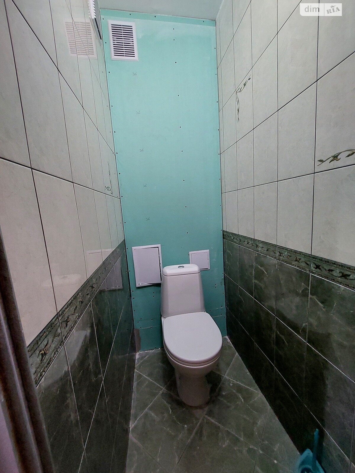 Продажа трехкомнатной квартиры в Киеве, на пер. Надежды Светличной 2А, район Дарницкий фото 1 Продажа трехкомнатной квартиры в Киеве, на пер. Надежды Светличной 2А, район Дарницкий фото 1