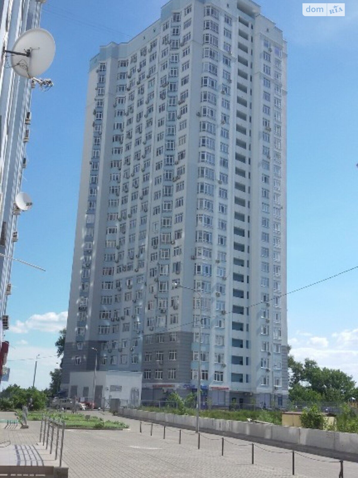 Продаж двокімнатної квартири в Києві, на просп. Миколи Бажана 8Б, район Дарницький фото 1