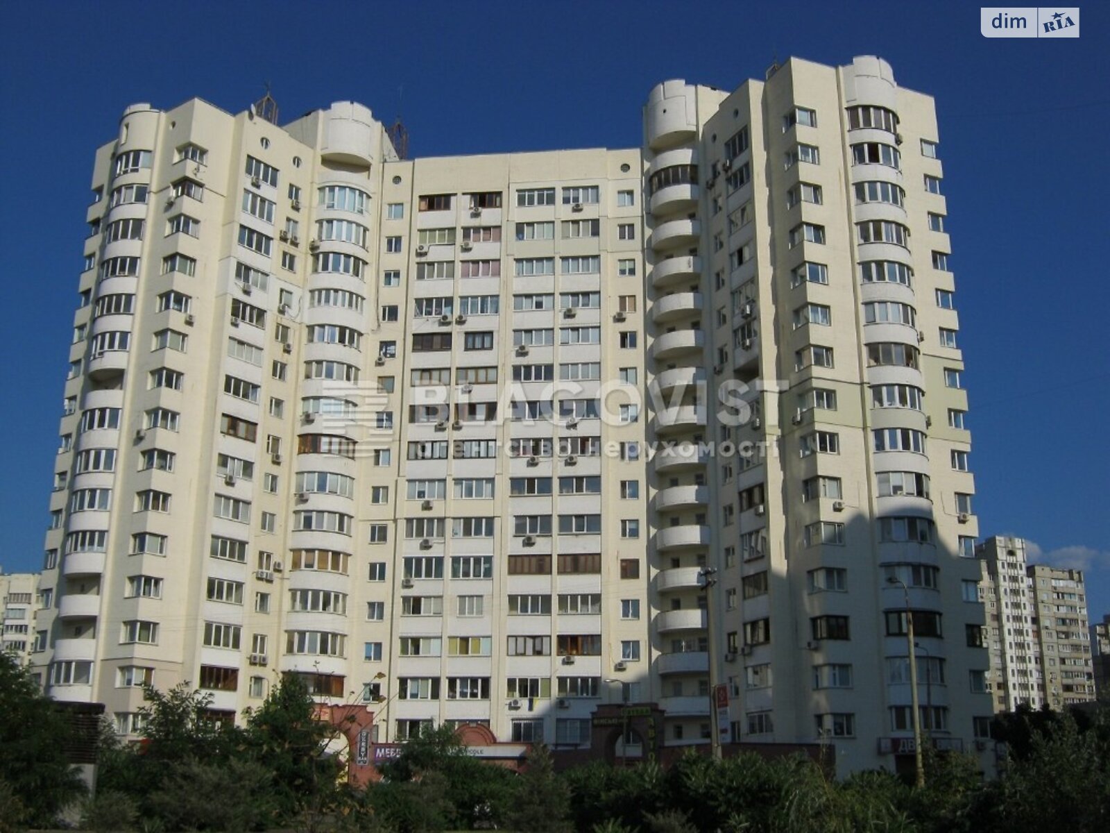 Продажа двухкомнатной квартиры в Киеве, на просп. Николая  Бажана 26, район Дарницкий фото 1