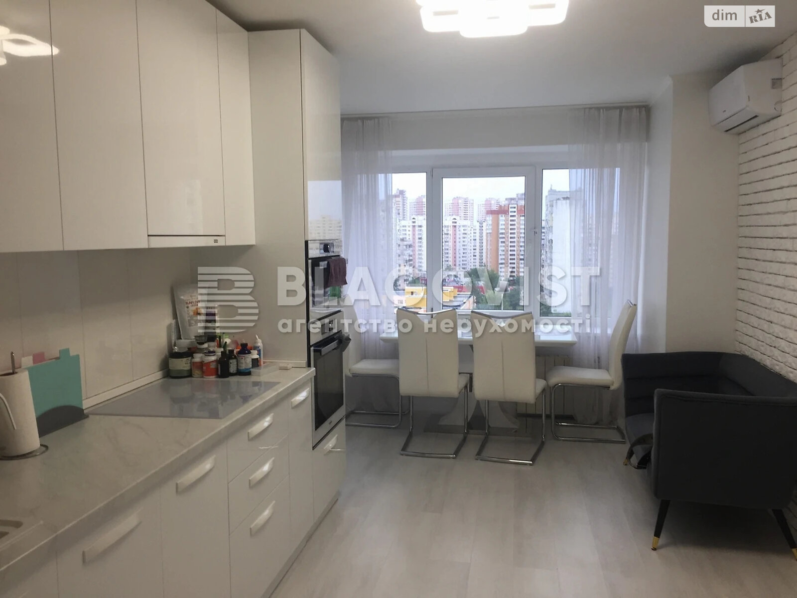 Продаж однокімнатної квартири в Києві, на просп. Миколи Бажана 30, район Дарницький фото 1 Продаж однокімнатної квартири в Києві, на просп. Миколи Бажана 30, район Дарницький фото 1