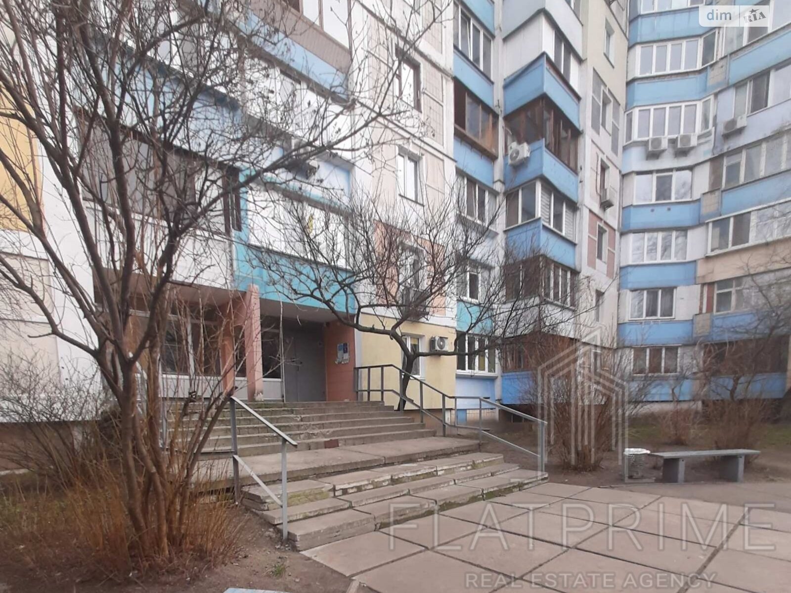 Продаж трикімнатної квартири в Києві, на просп. Петра Григоренка 11А, район Дарницький фото 1 Продаж трикімнатної квартири в Києві, на просп. Петра Григоренка 11А, район Дарницький фото 1