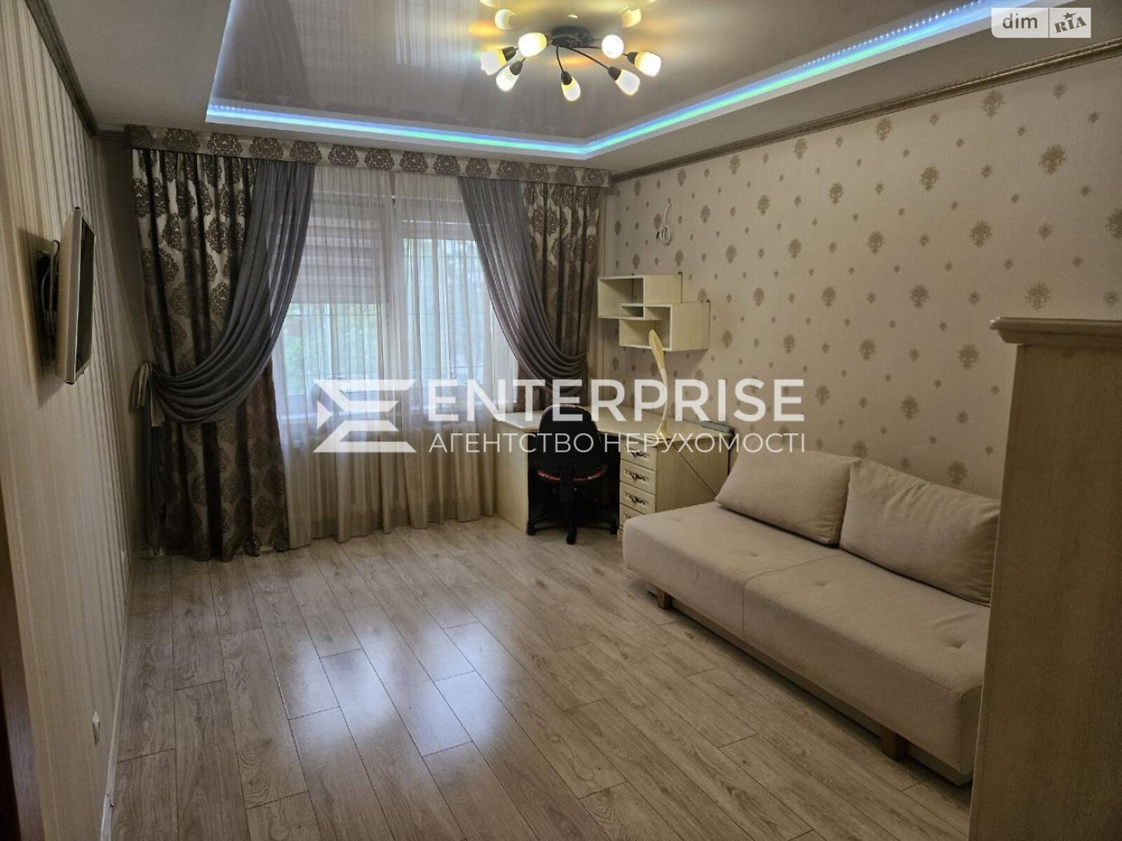 Продажа трехкомнатной квартиры в Киеве, на просп. Петра Григоренко 20А, район Дарницкий фото 1 Продажа трехкомнатной квартиры в Киеве, на просп. Петра Григоренко 20А, район Дарницкий фото 1