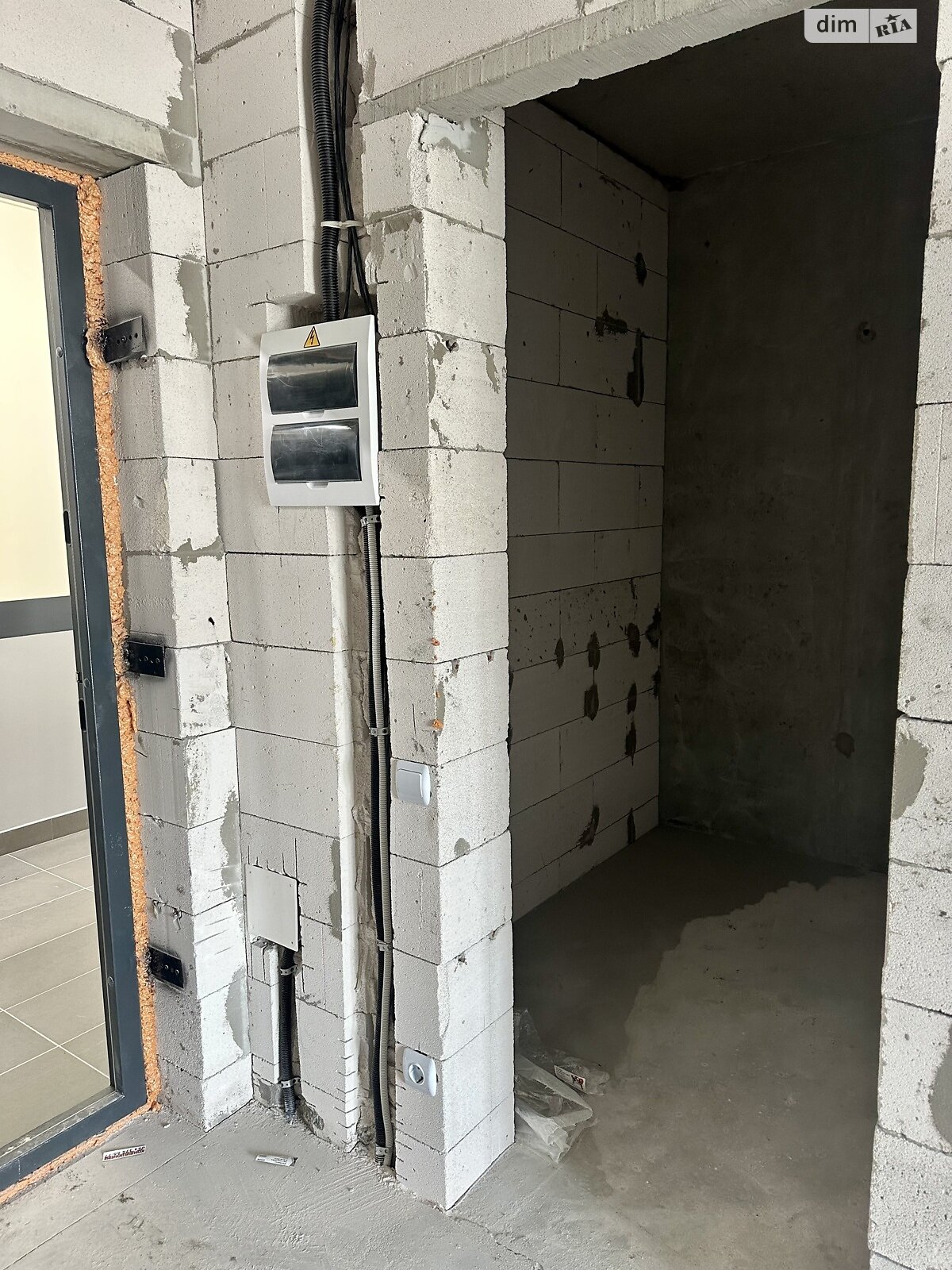 Продаж трикімнатної квартири в Києві, на вул. Причальна 12, район Дарницький фото 1 Продаж трикімнатної квартири в Києві, на вул. Причальна 12, район Дарницький фото 1