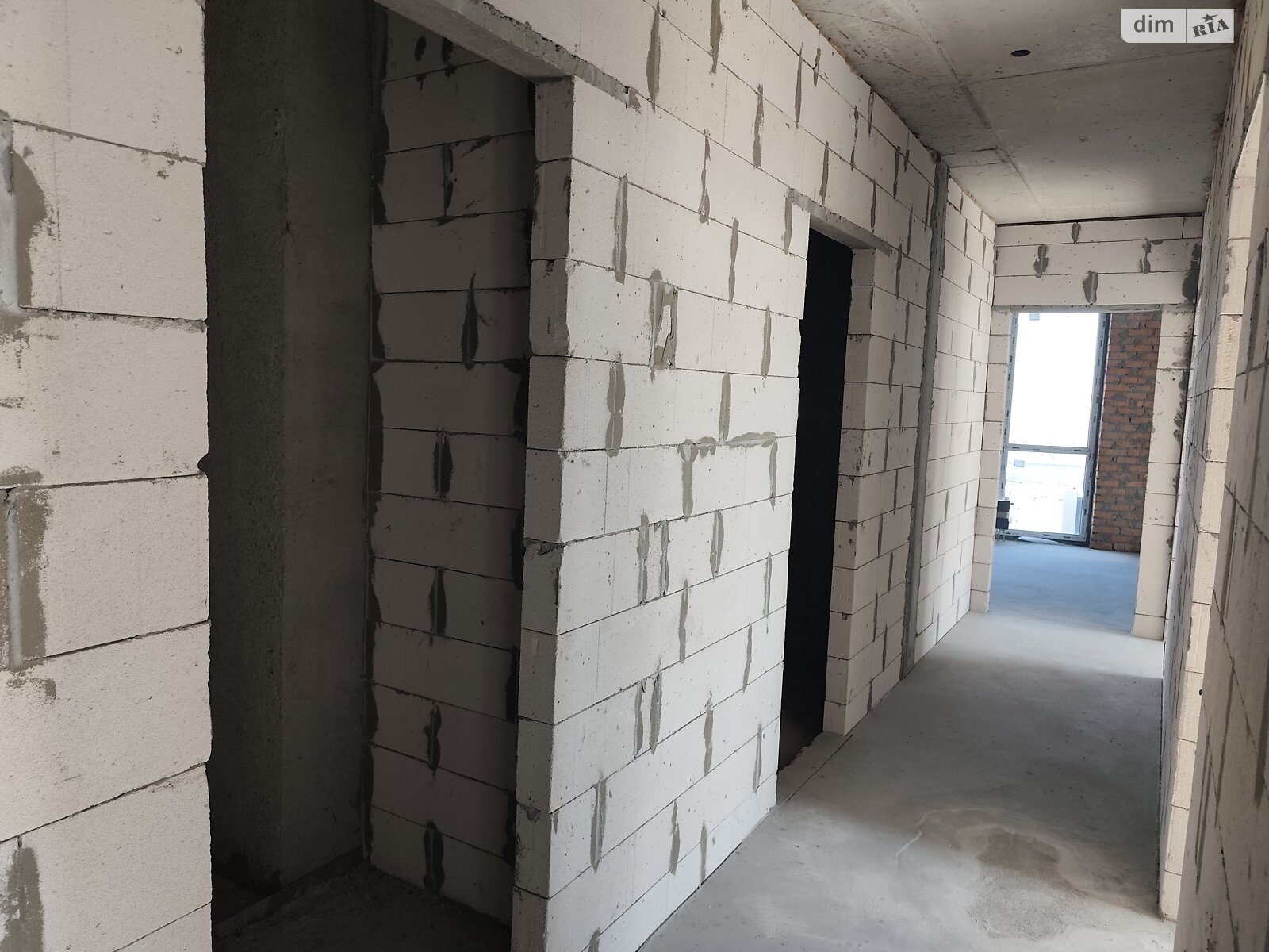 Продажа трехкомнатной квартиры в Киеве, на ул. Причальная 10, район Дарницкий фото 1 Продажа трехкомнатной квартиры в Киеве, на ул. Причальная 10, район Дарницкий фото 1