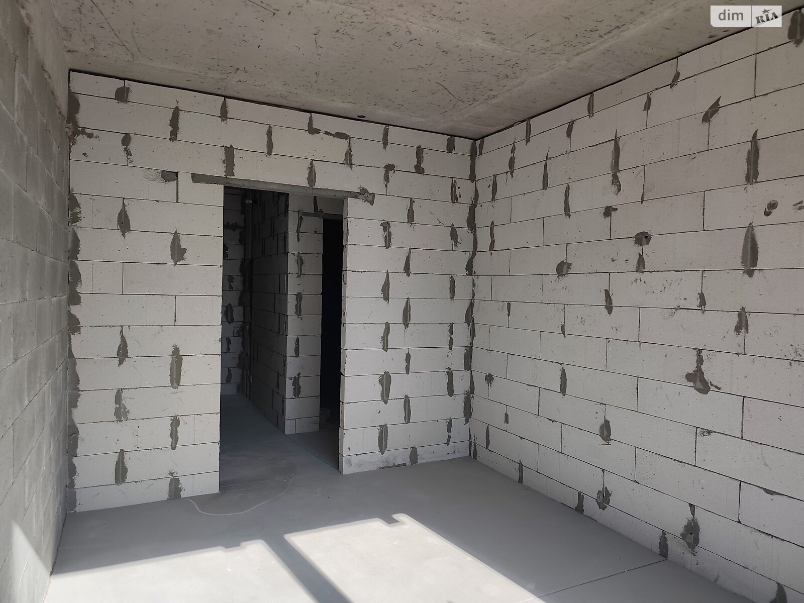 Продажа трехкомнатной квартиры в Киеве, на ул. Причальная 10, район Дарницкий фото 1 Продажа трехкомнатной квартиры в Киеве, на ул. Причальная 10, район Дарницкий фото 1