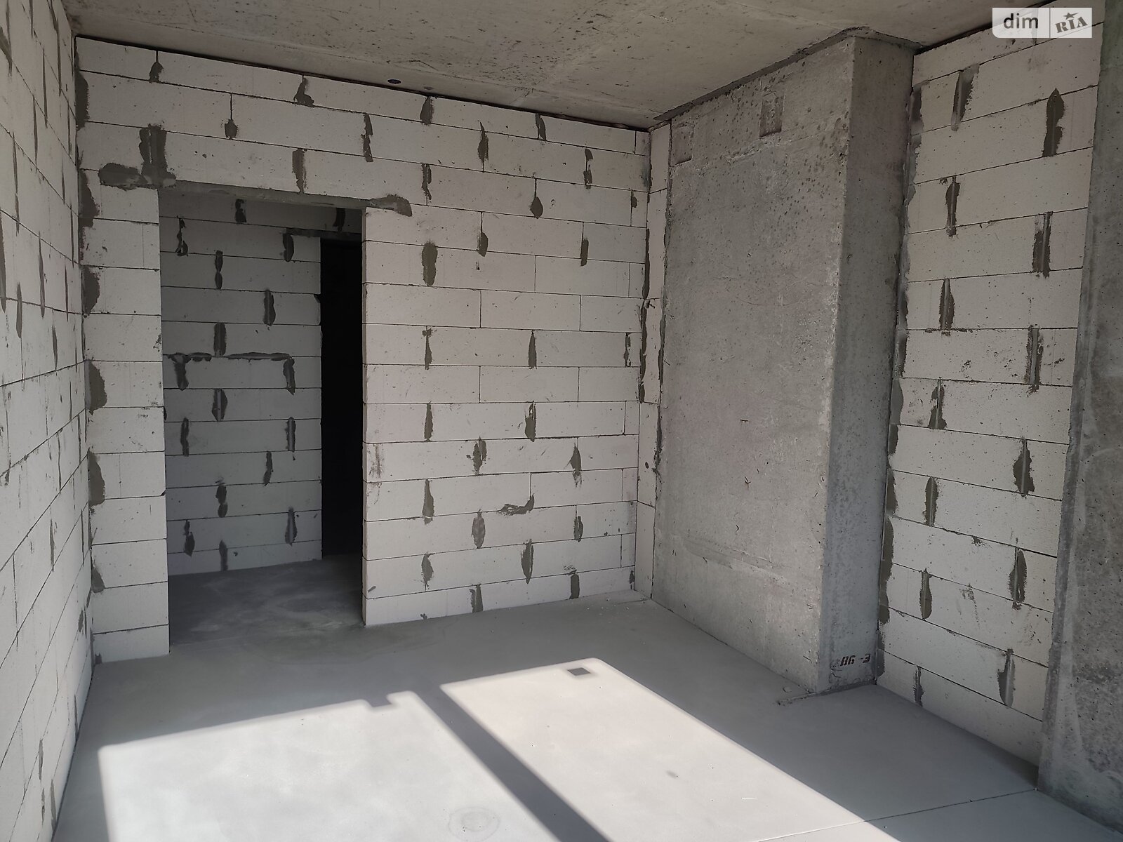 Продажа трехкомнатной квартиры в Киеве, на ул. Причальная 10, район Дарницкий фото 1 Продажа трехкомнатной квартиры в Киеве, на ул. Причальная 10, район Дарницкий фото 1