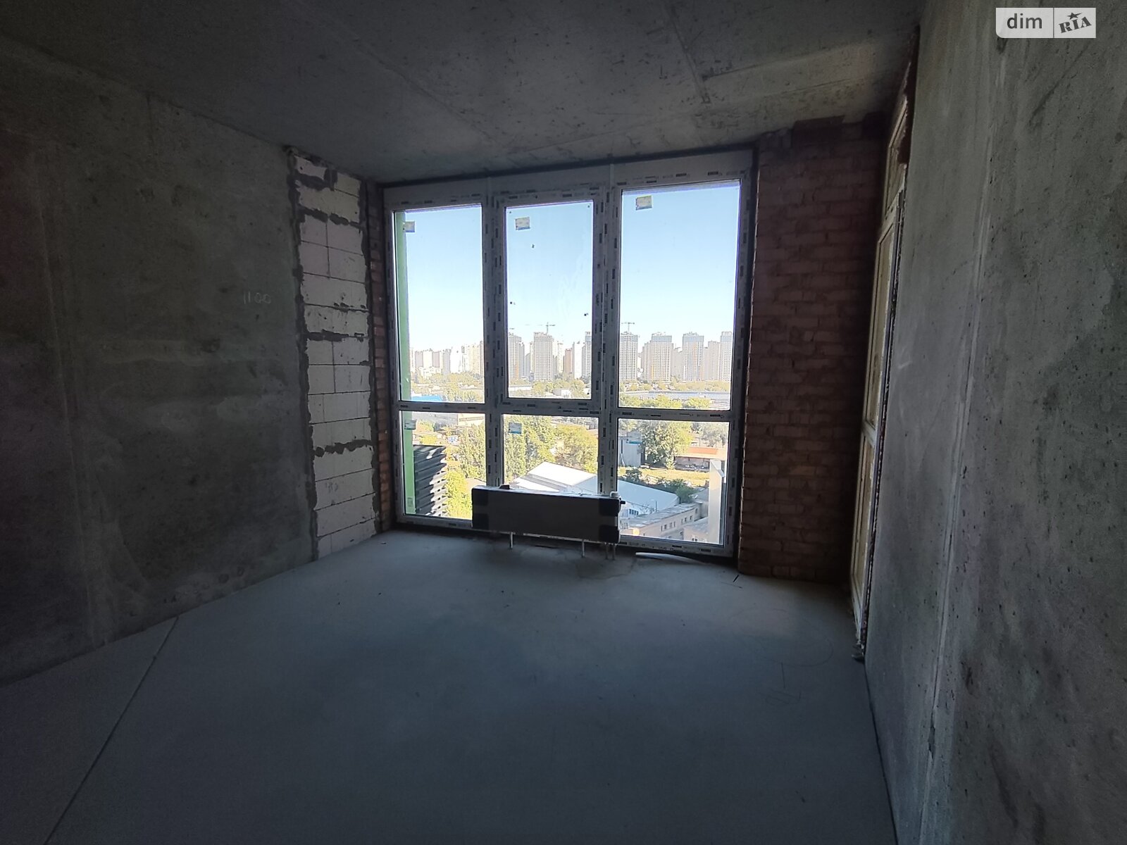 Продажа трехкомнатной квартиры в Киеве, на ул. Причальная 10, район Дарницкий фото 1 Продажа трехкомнатной квартиры в Киеве, на ул. Причальная 10, район Дарницкий фото 1