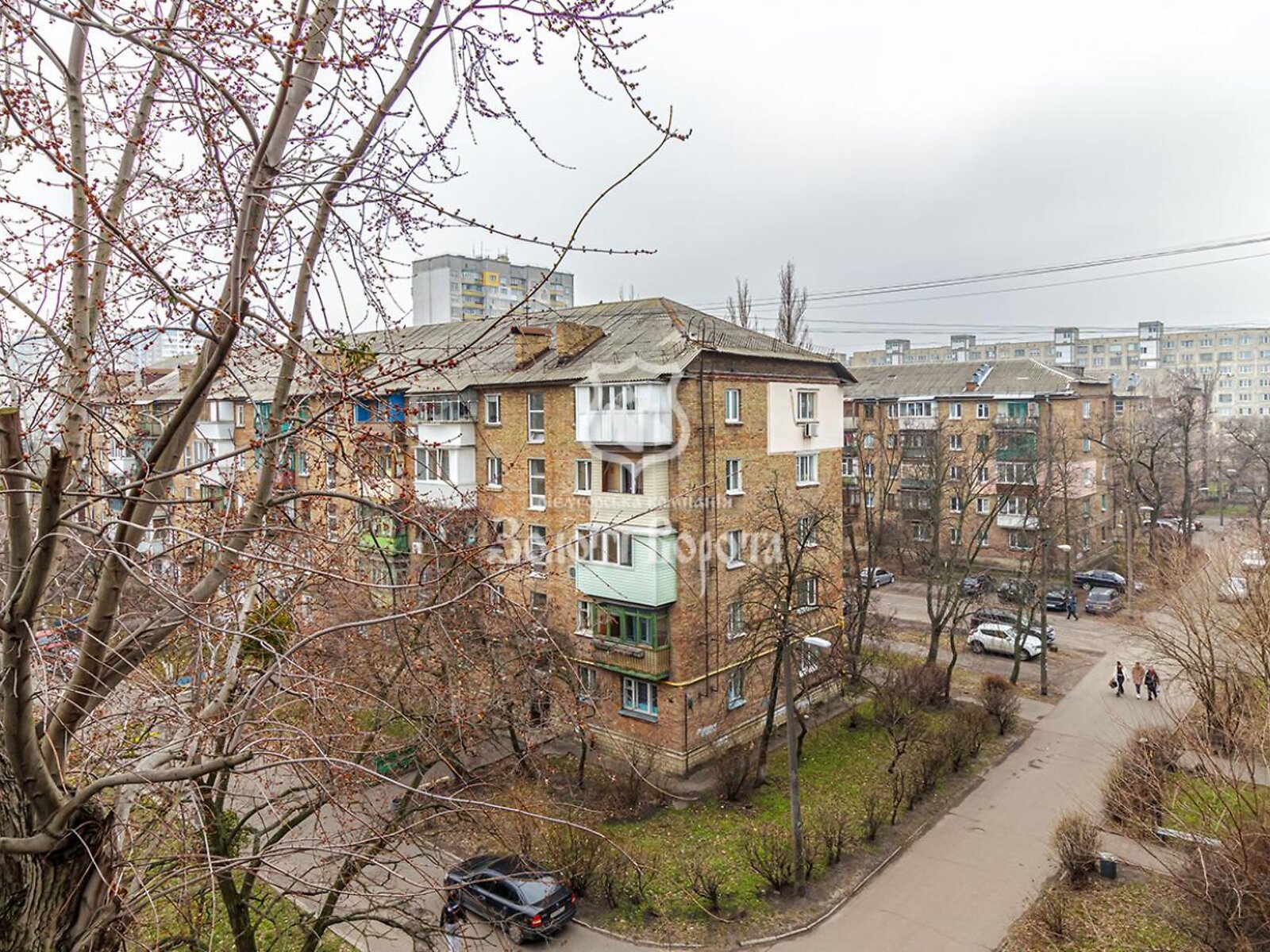 Продаж трикімнатної квартири в Києві, на вул. Привокзальна 12, район Дарницький фото 1 Продаж трикімнатної квартири в Києві, на вул. Привокзальна 12, район Дарницький фото 1