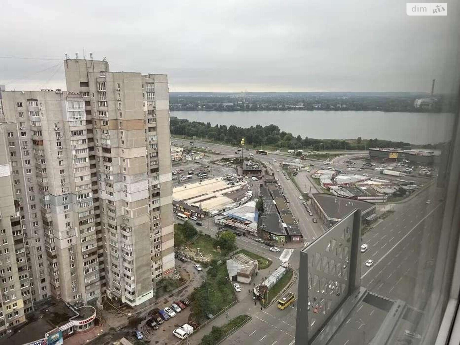 Продажа трехкомнатной квартиры в Киеве, на ул. Ревуцкого 40, район Дарницкий фото 1