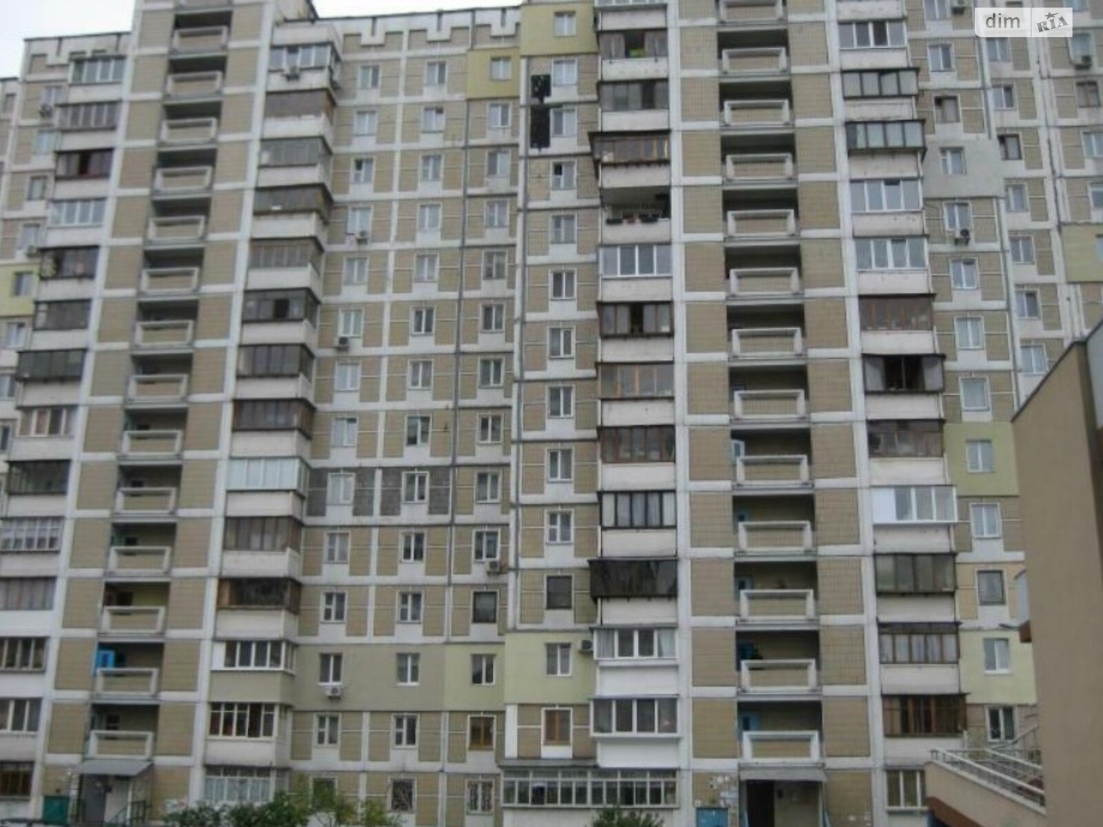 Продажа трехкомнатной квартиры в Киеве, на ул. Ревуцкого 44, район Дарницкий фото 1